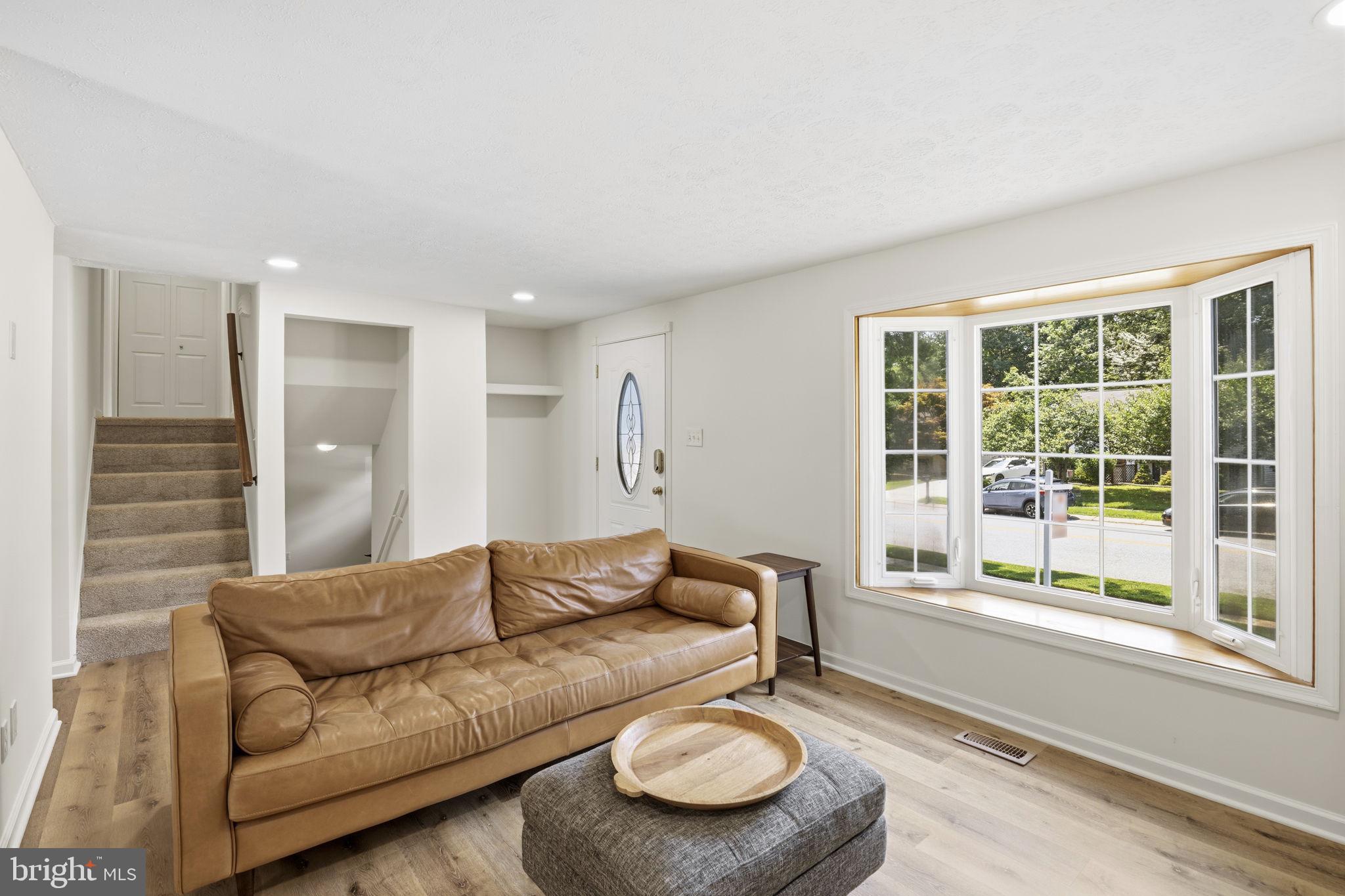 326 ROYAL OAK DRIVE