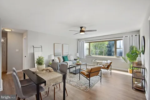 610 Longfellow Street NW Unit 302, Washington, DC 20011 - MLS#: DCDC2173218