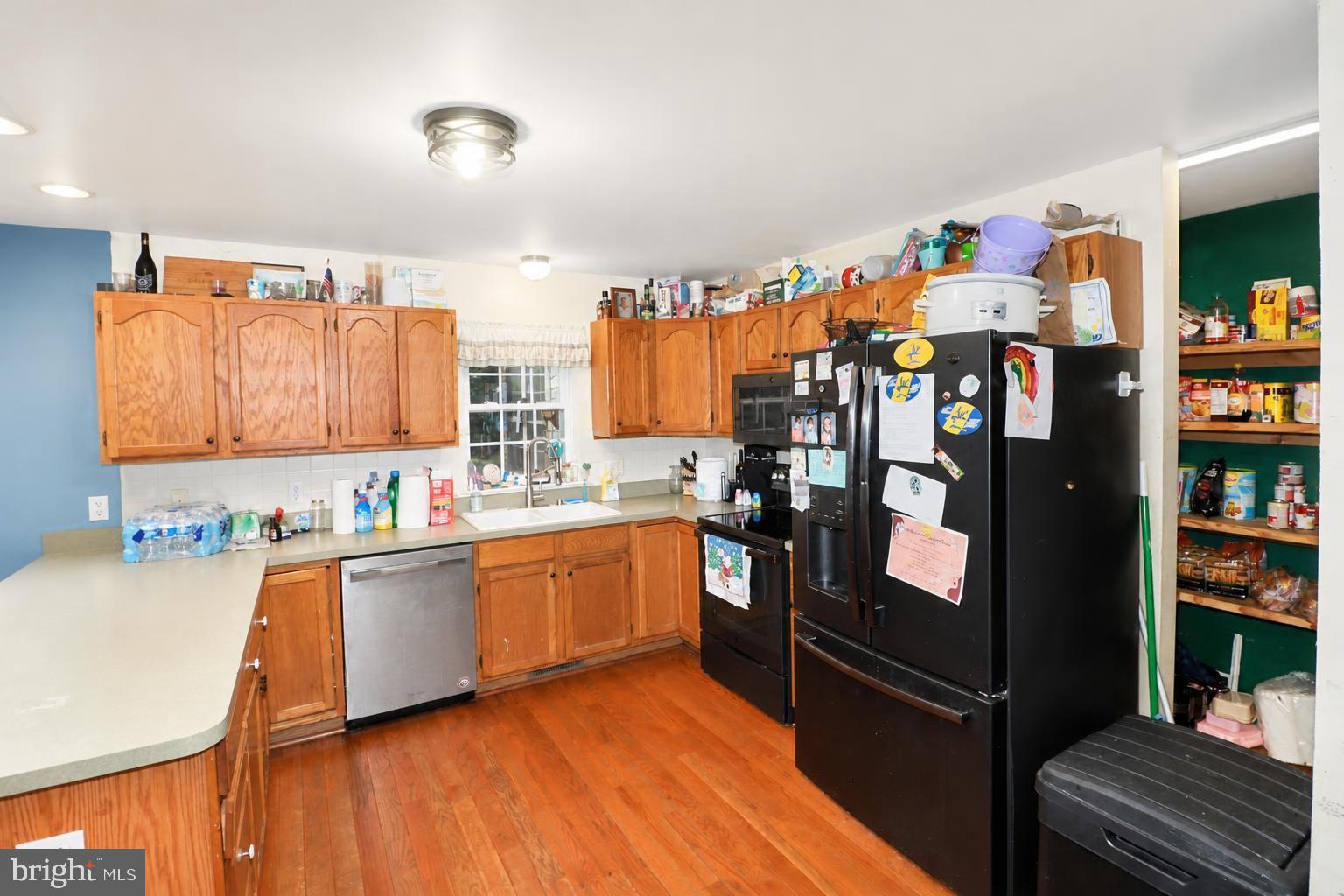 906 MUD MILL ROAD