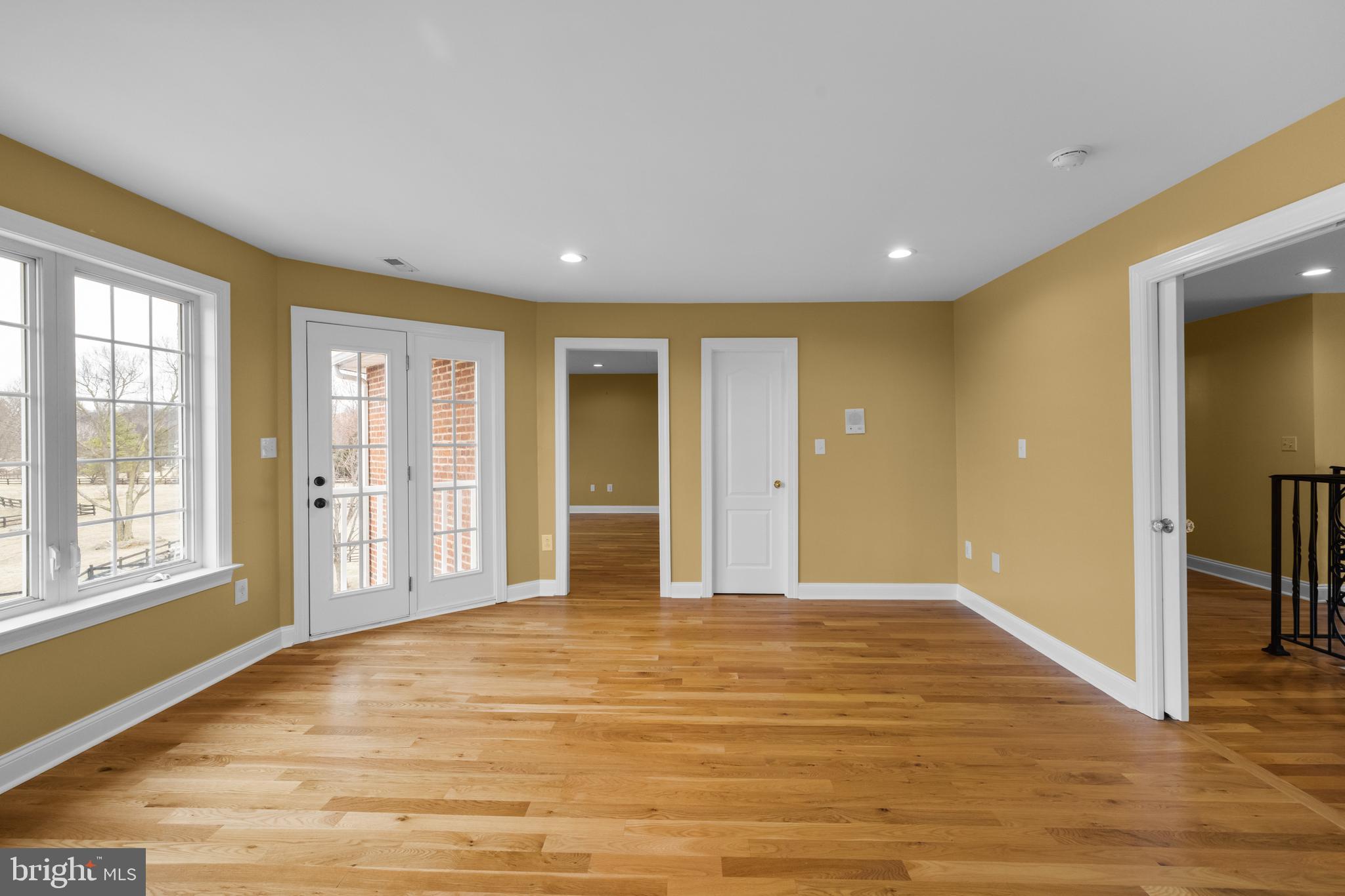 MCGUIRE HILLS - Residential