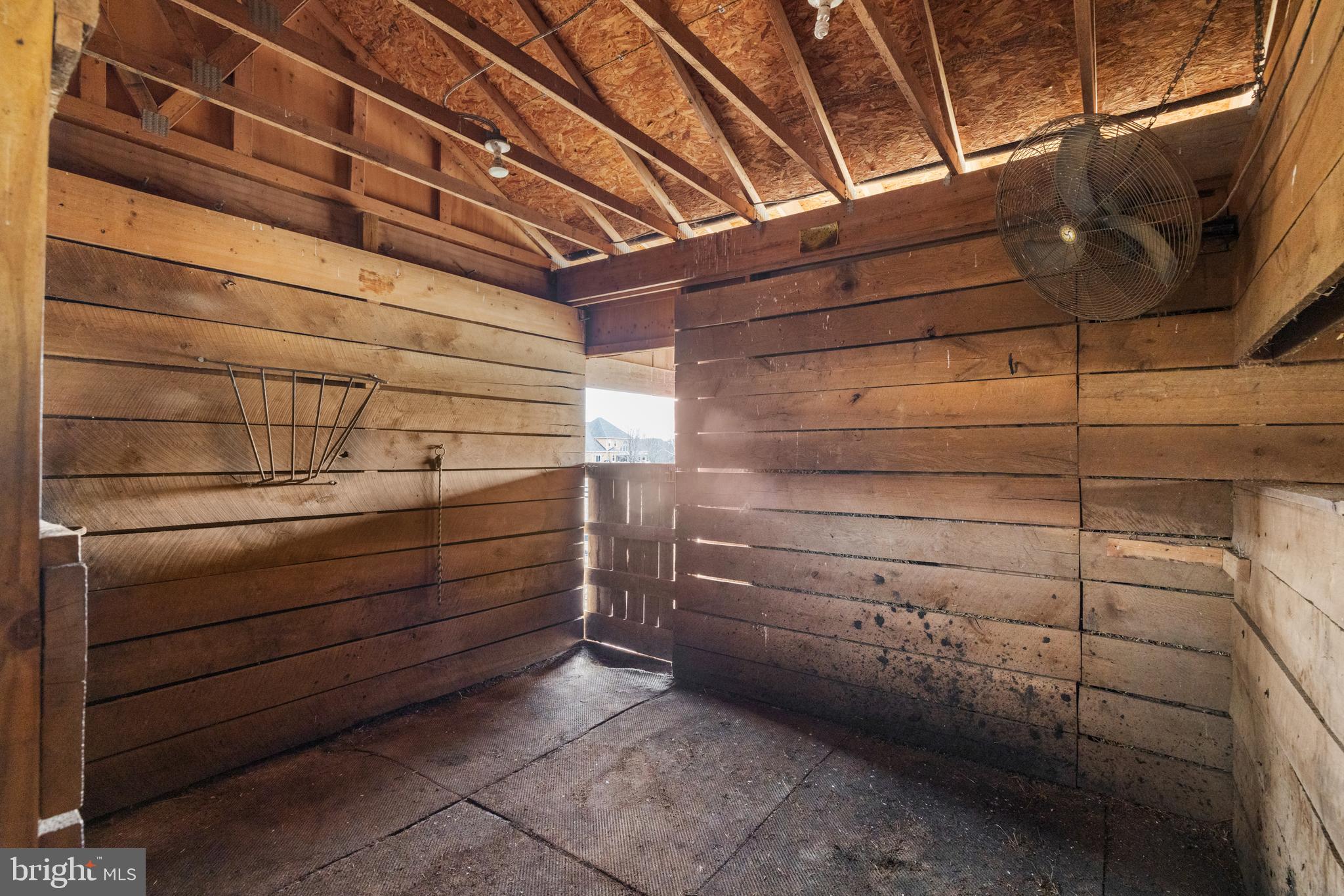 MCGUIRE HILLS - Residential