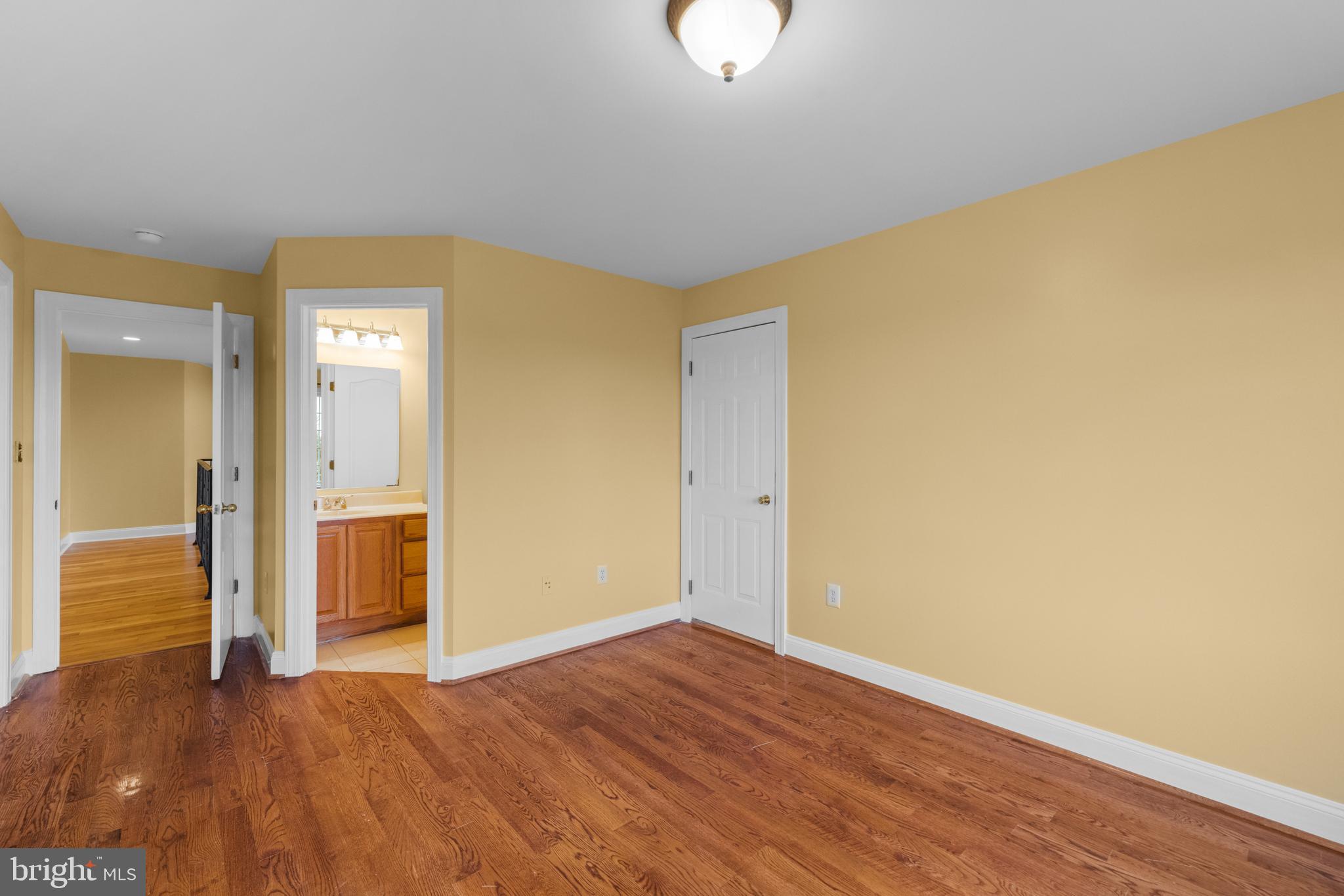 MCGUIRE HILLS - Residential