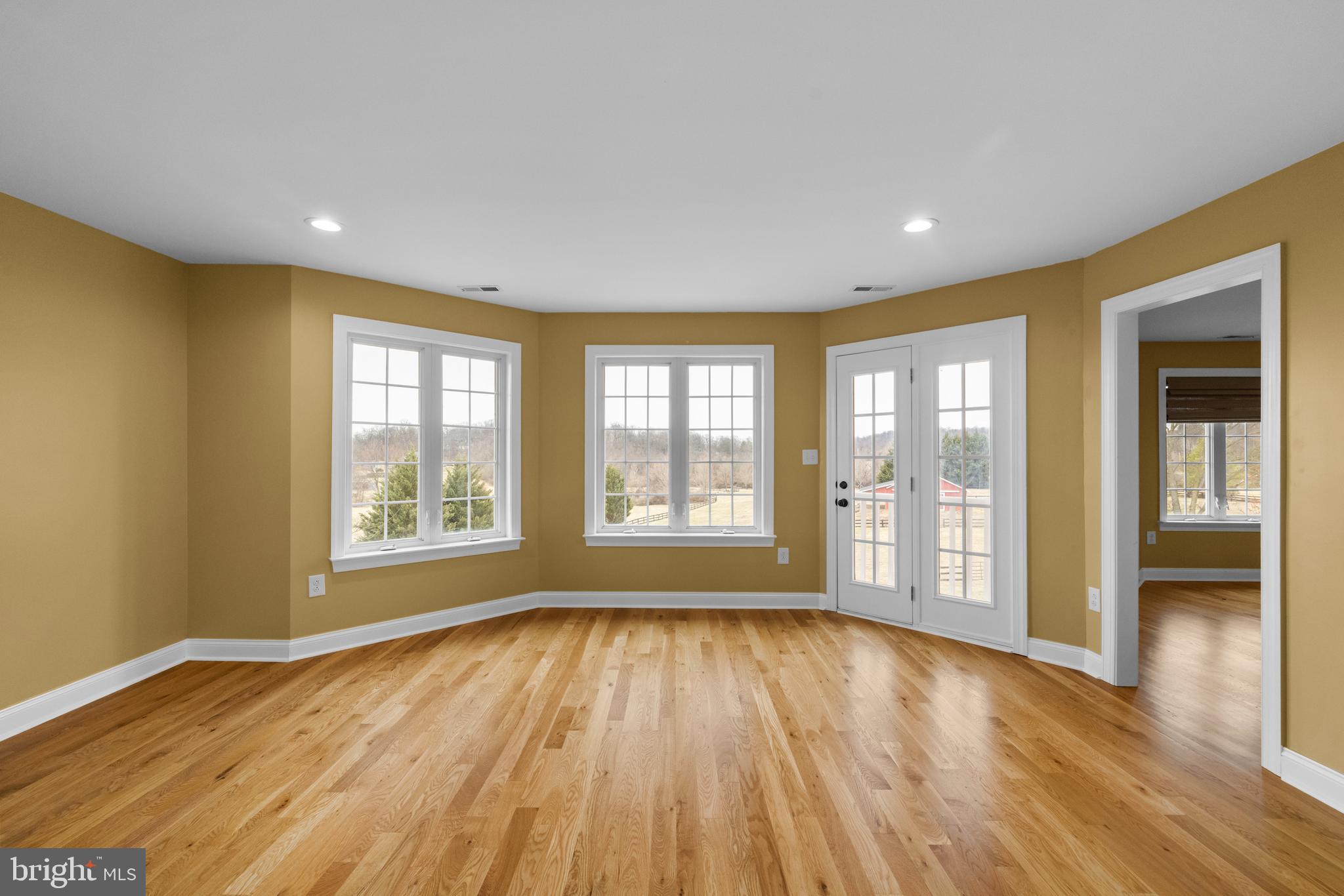 MCGUIRE HILLS - Residential