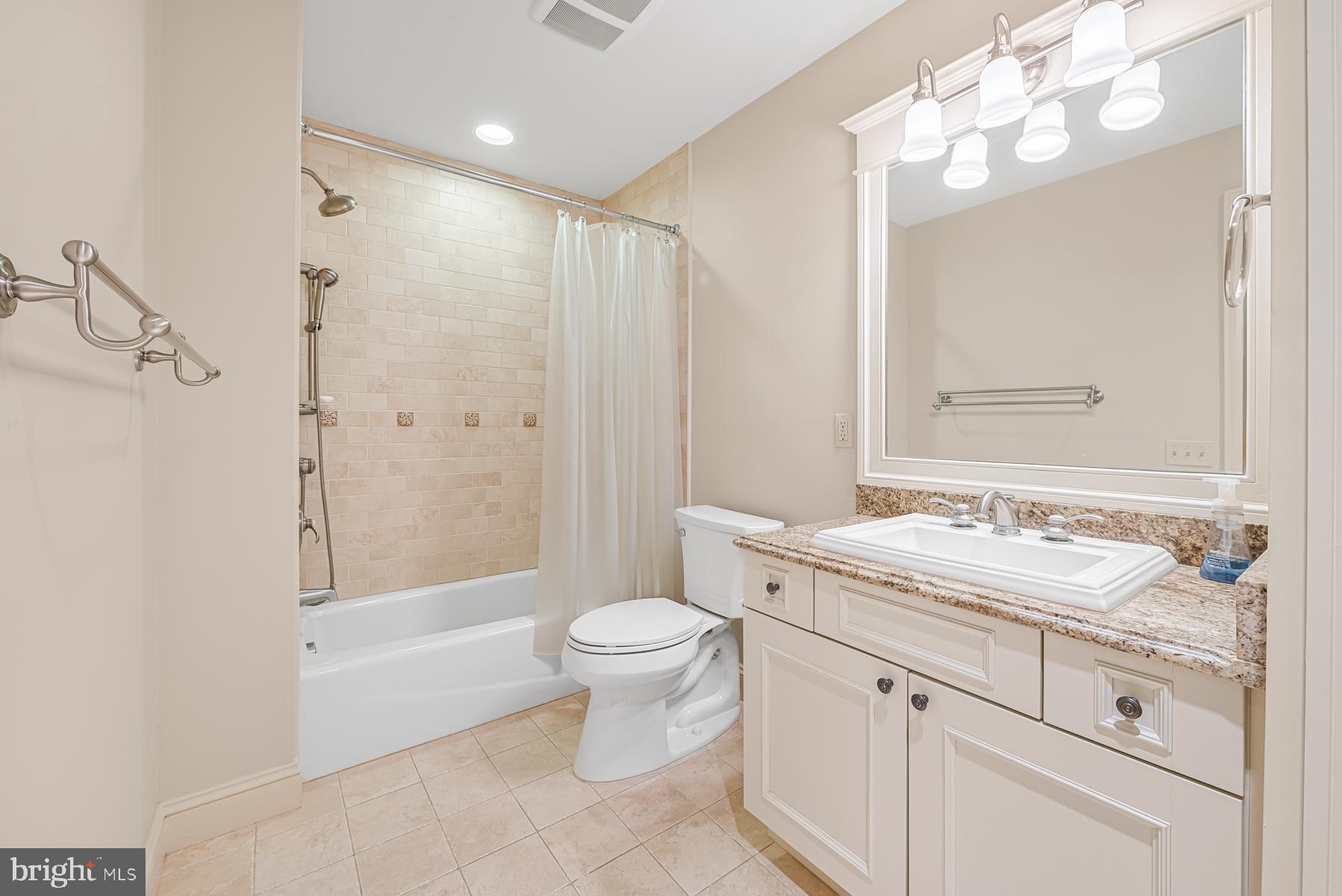 EDGEMOOR - Residential