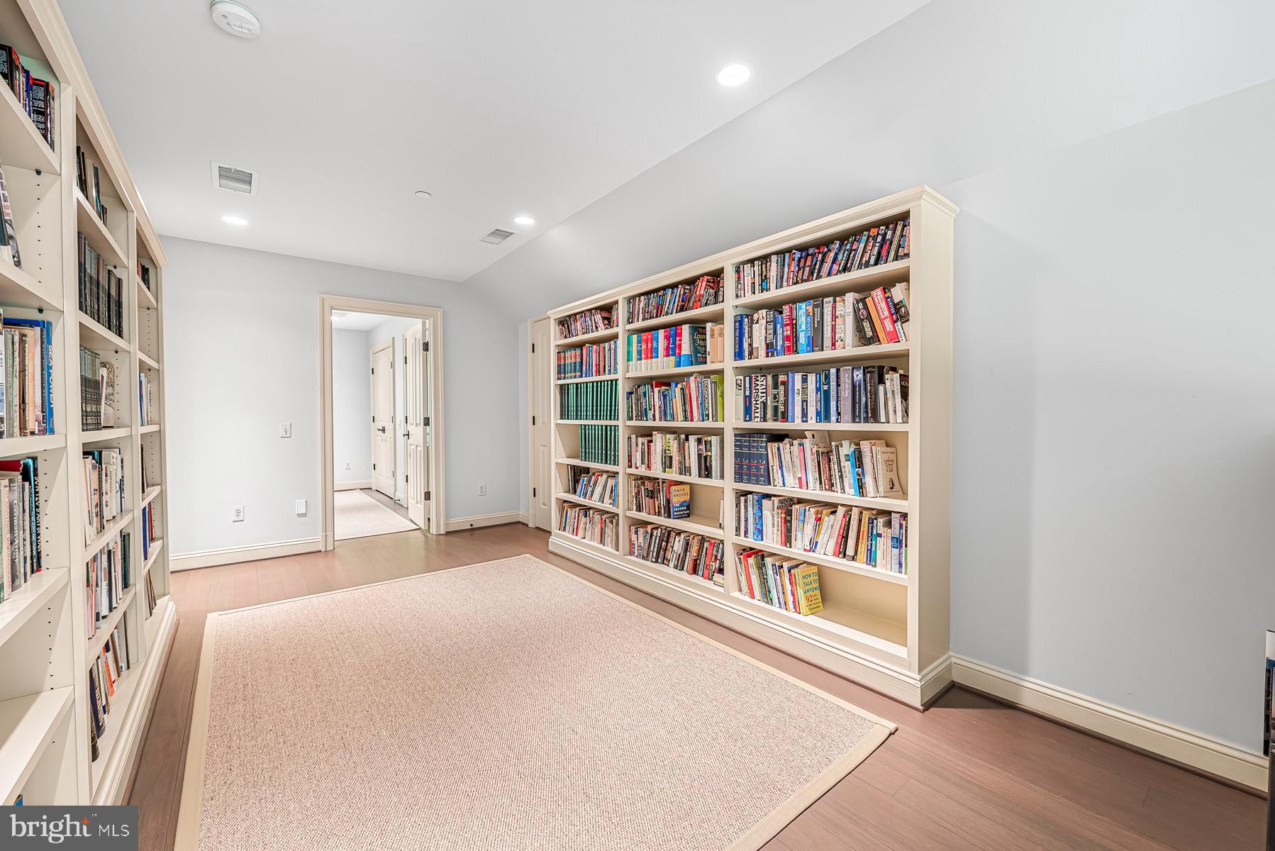 EDGEMOOR - Residential