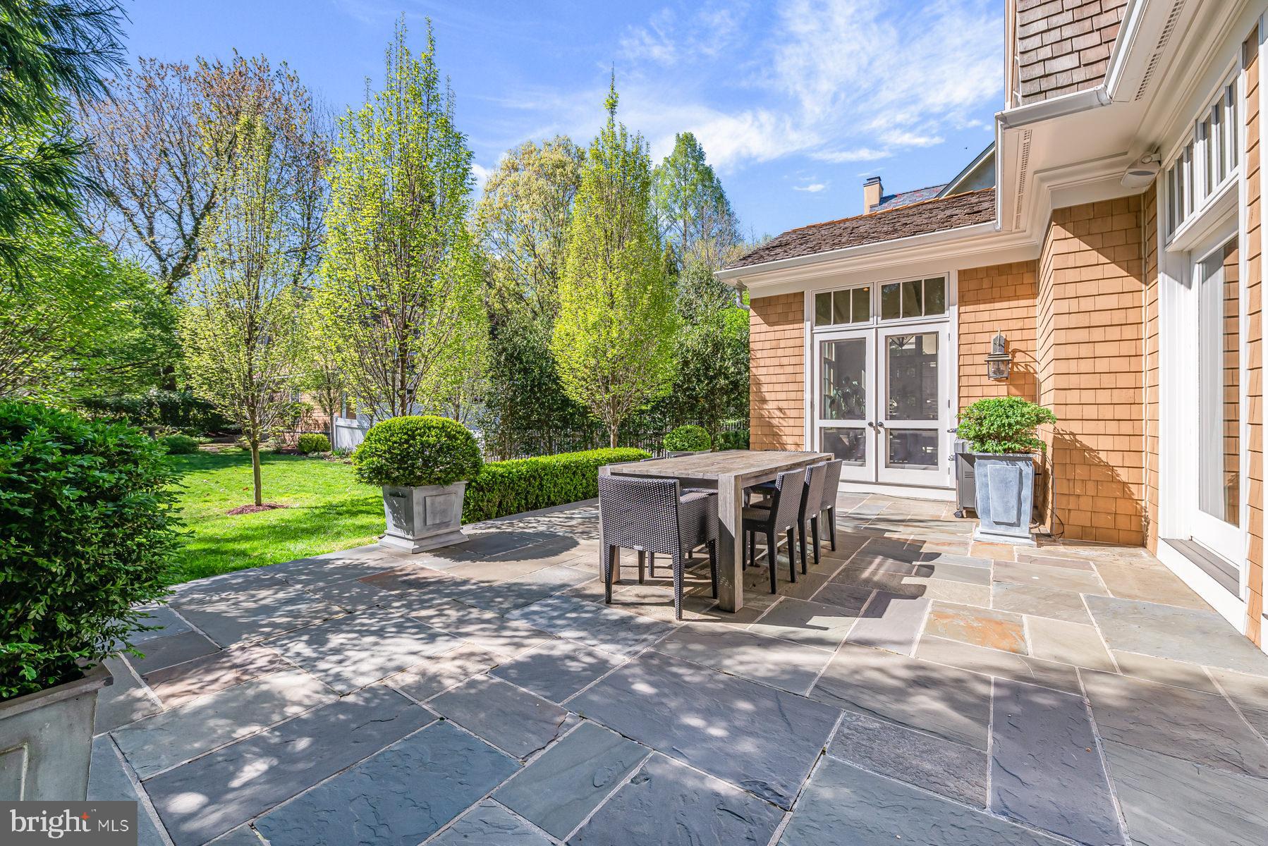 EDGEMOOR - Residential