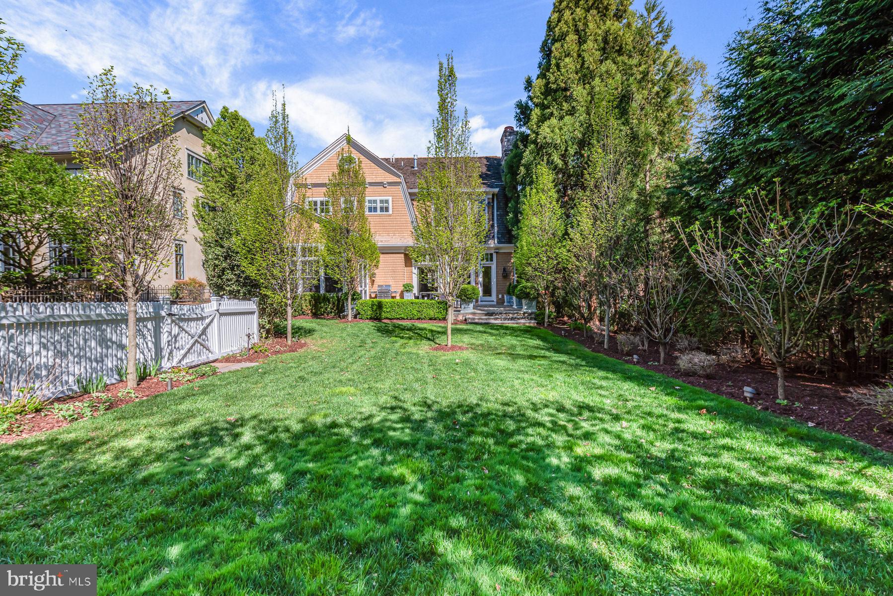 EDGEMOOR - Residential