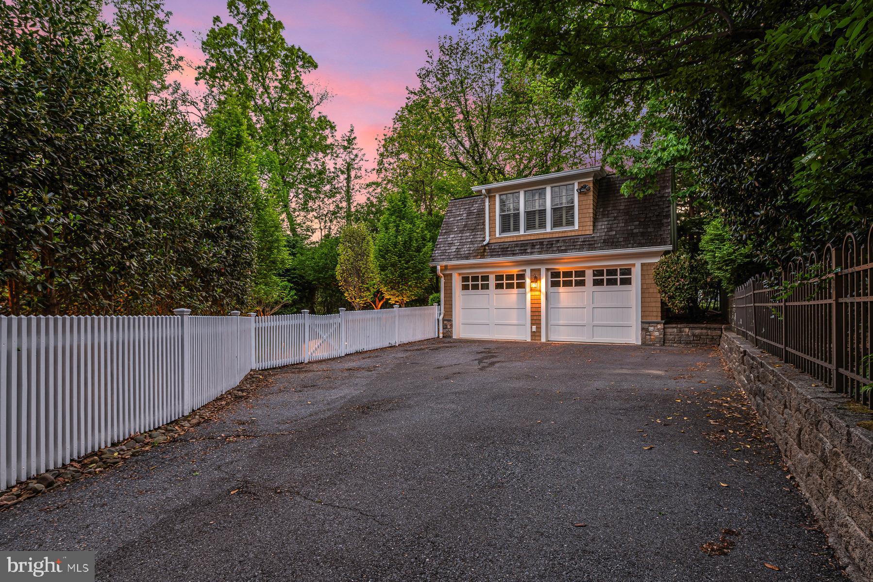 EDGEMOOR - Residential