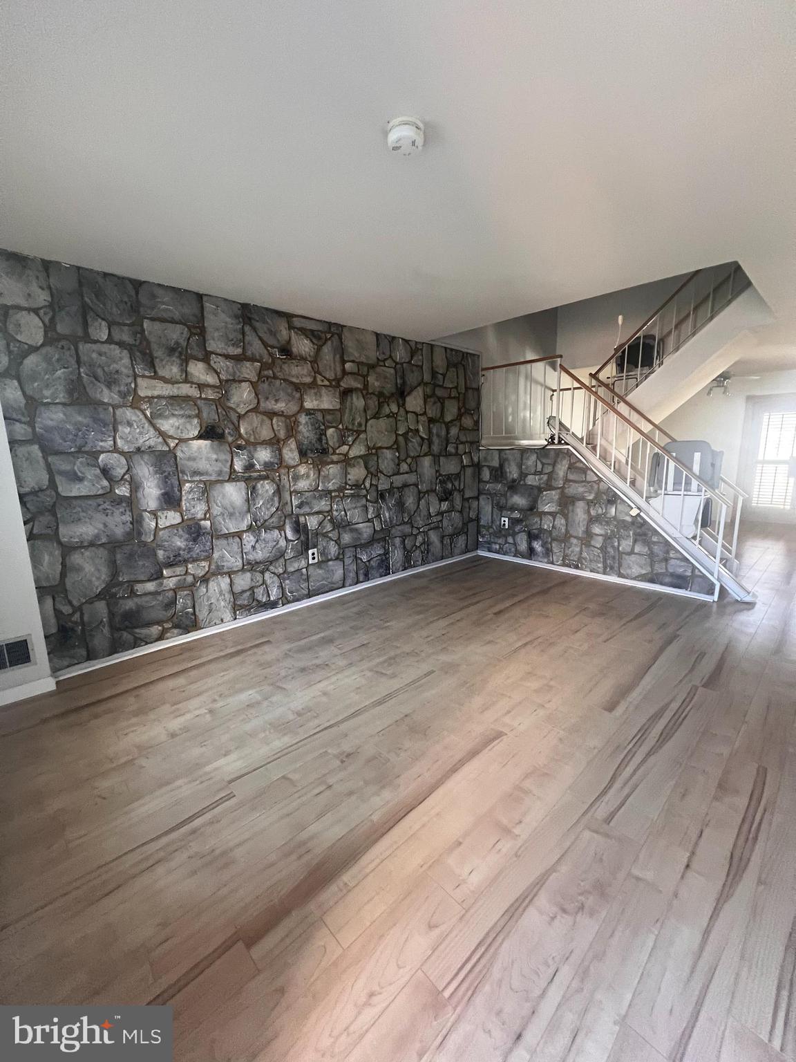 EASTWICK - Residential