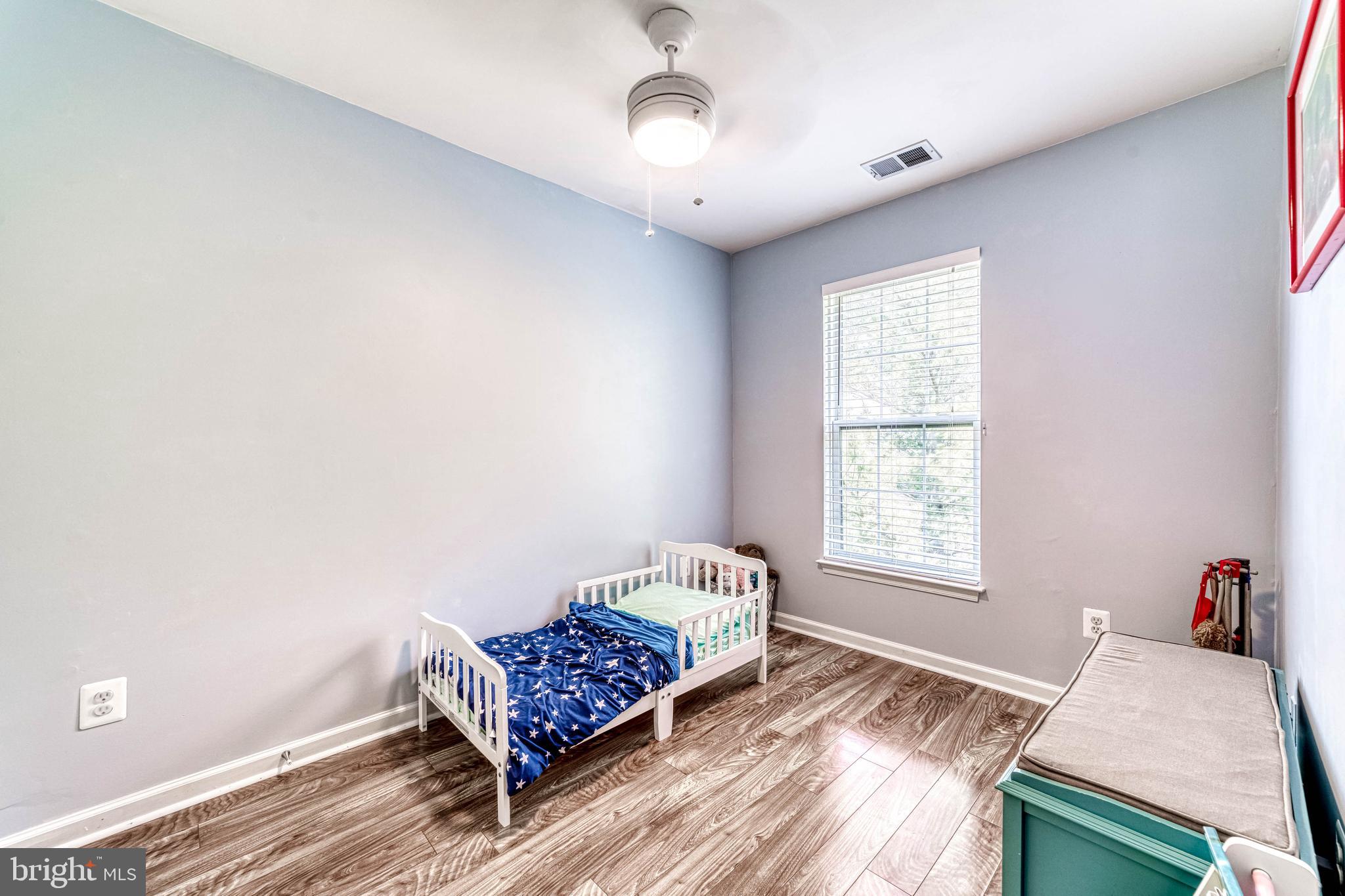 SUMMERS GROVE - Residential Lease