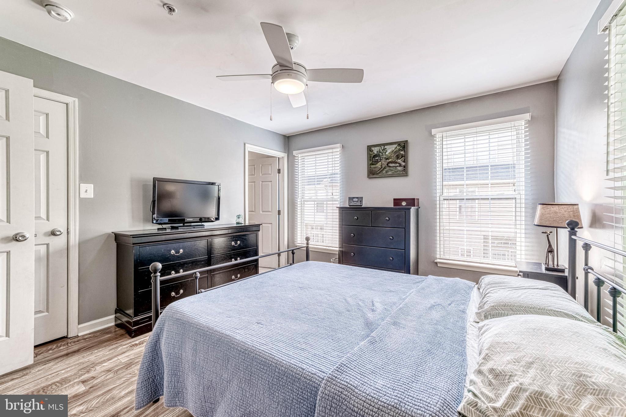 SUMMERS GROVE - Residential Lease