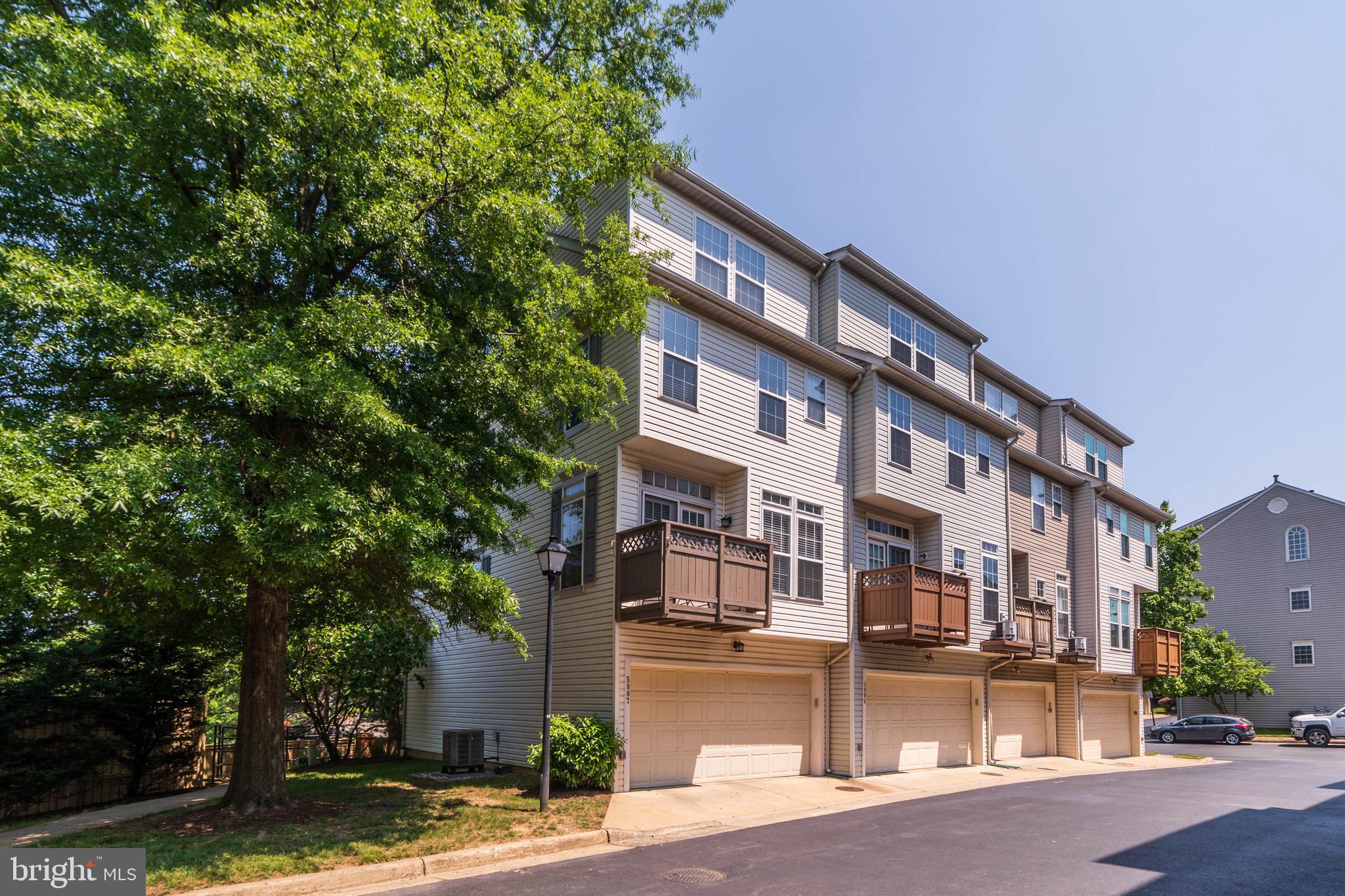 SUMMERS GROVE - Residential Lease