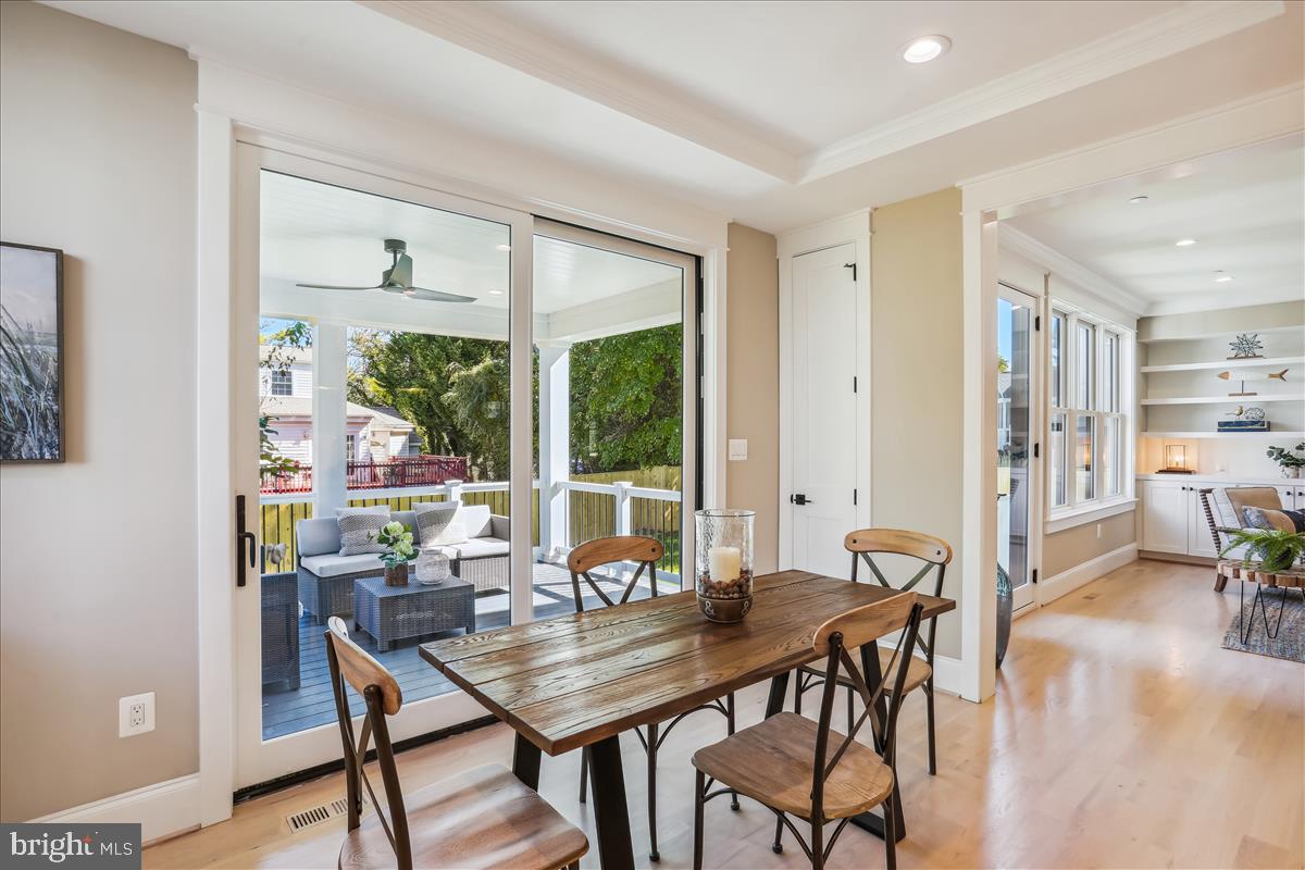 HENDRY ESTATES - Residential