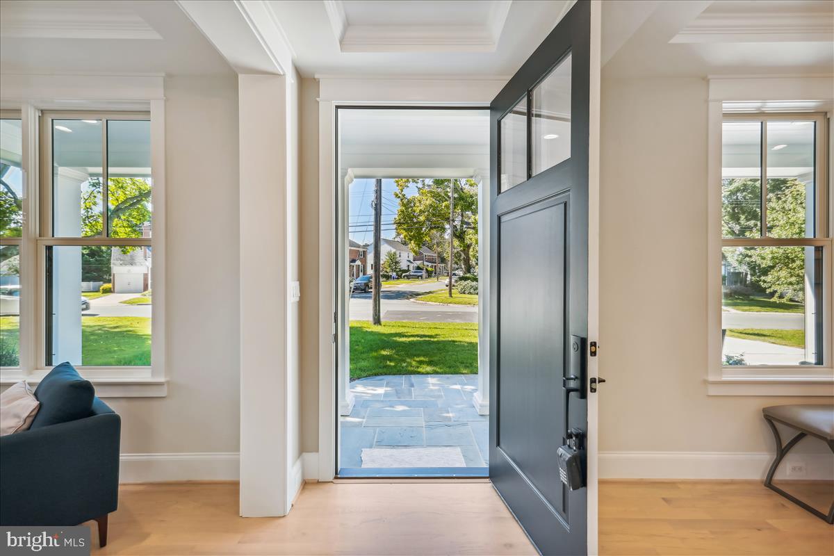 HENDRY ESTATES - Residential