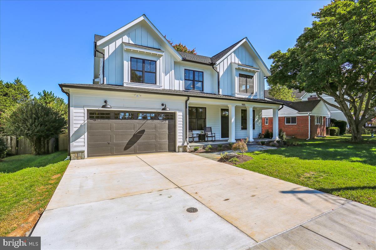 HENDRY ESTATES - Residential