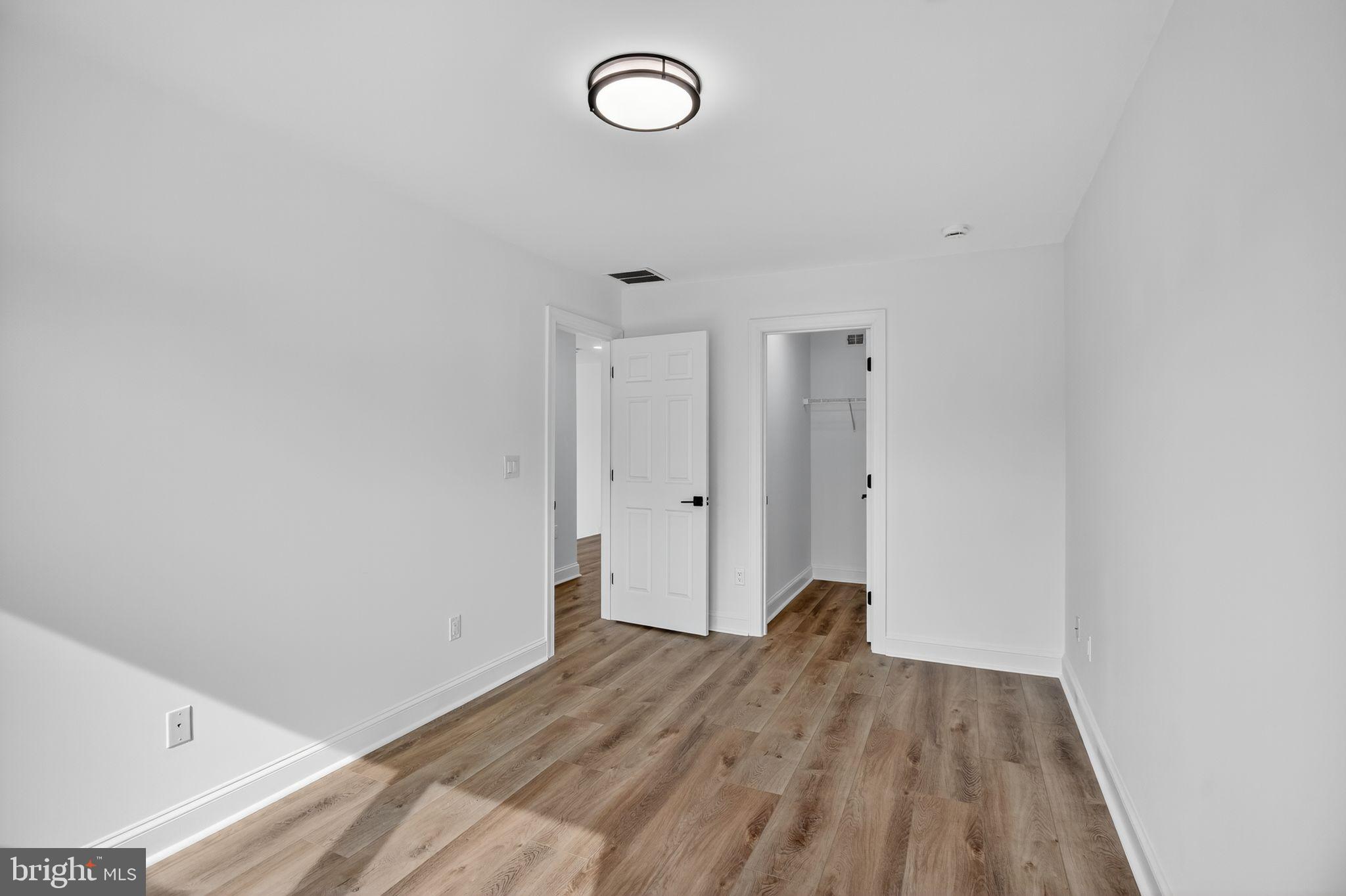 LOMBARDEE - Residential