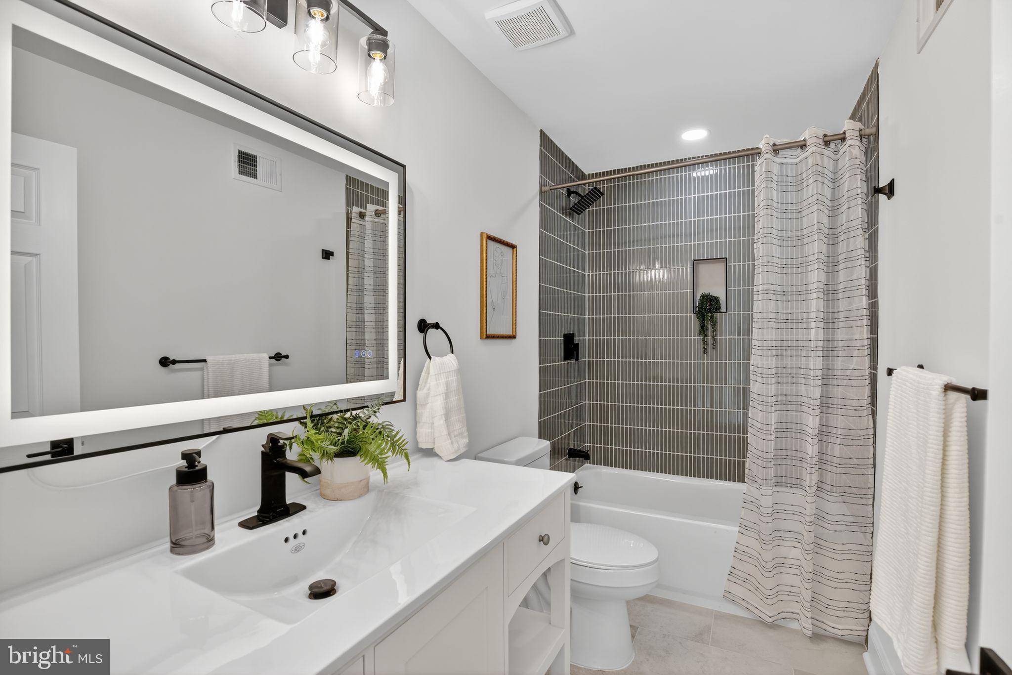 LOMBARDEE - Residential