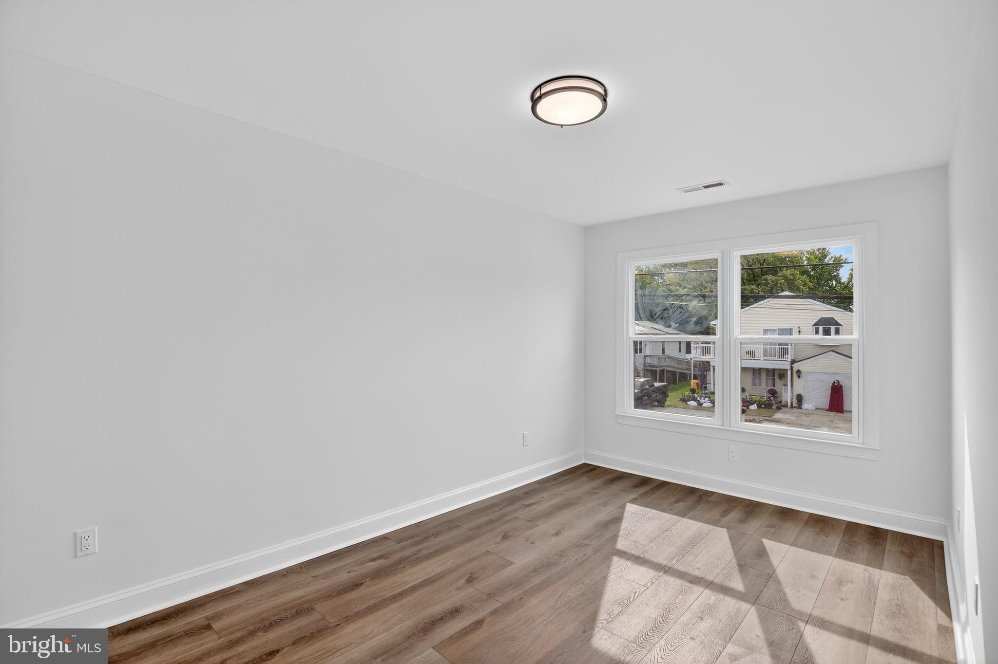 LOMBARDEE - Residential