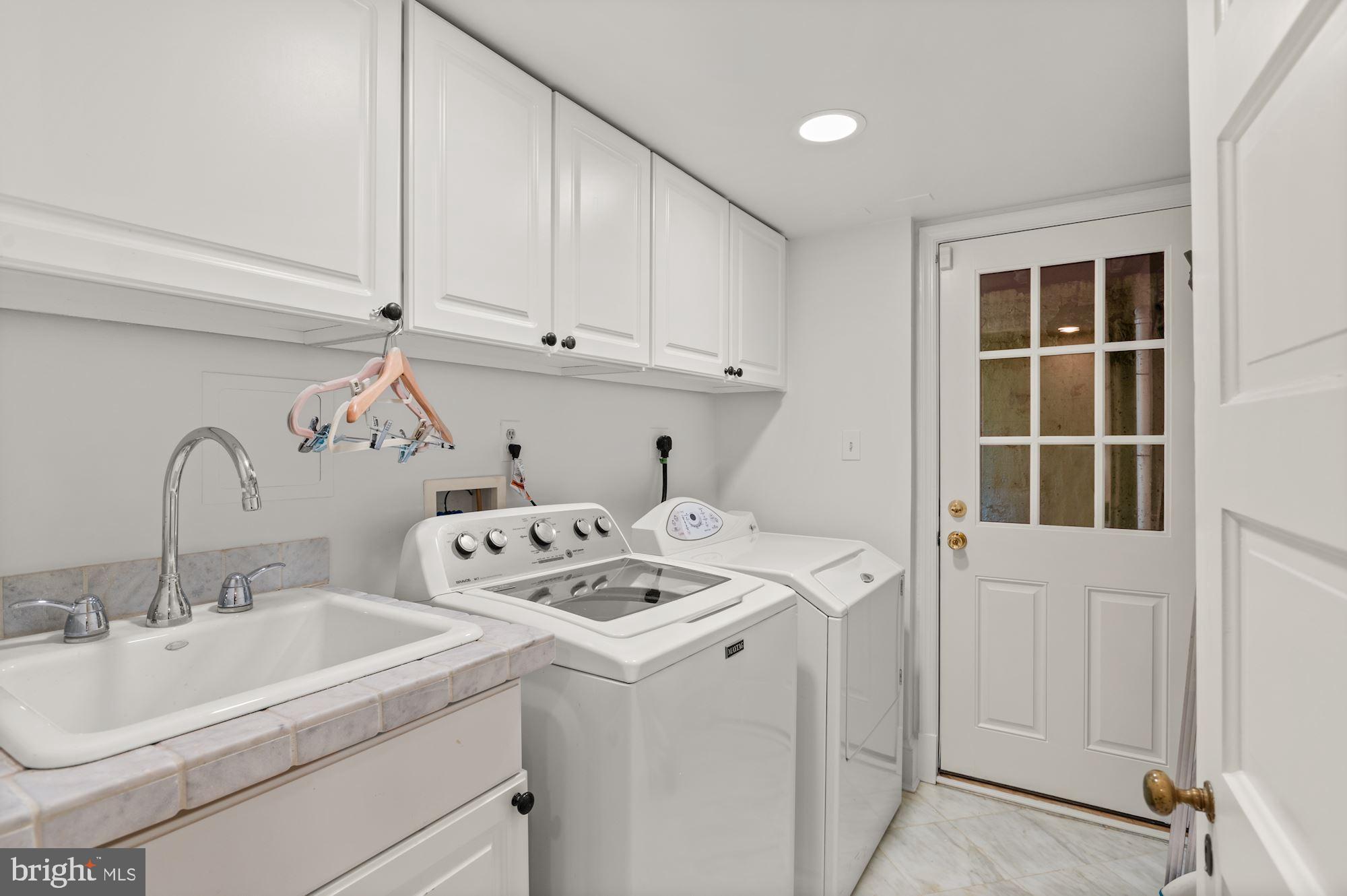 WESLEY HEIGHTS - Residential