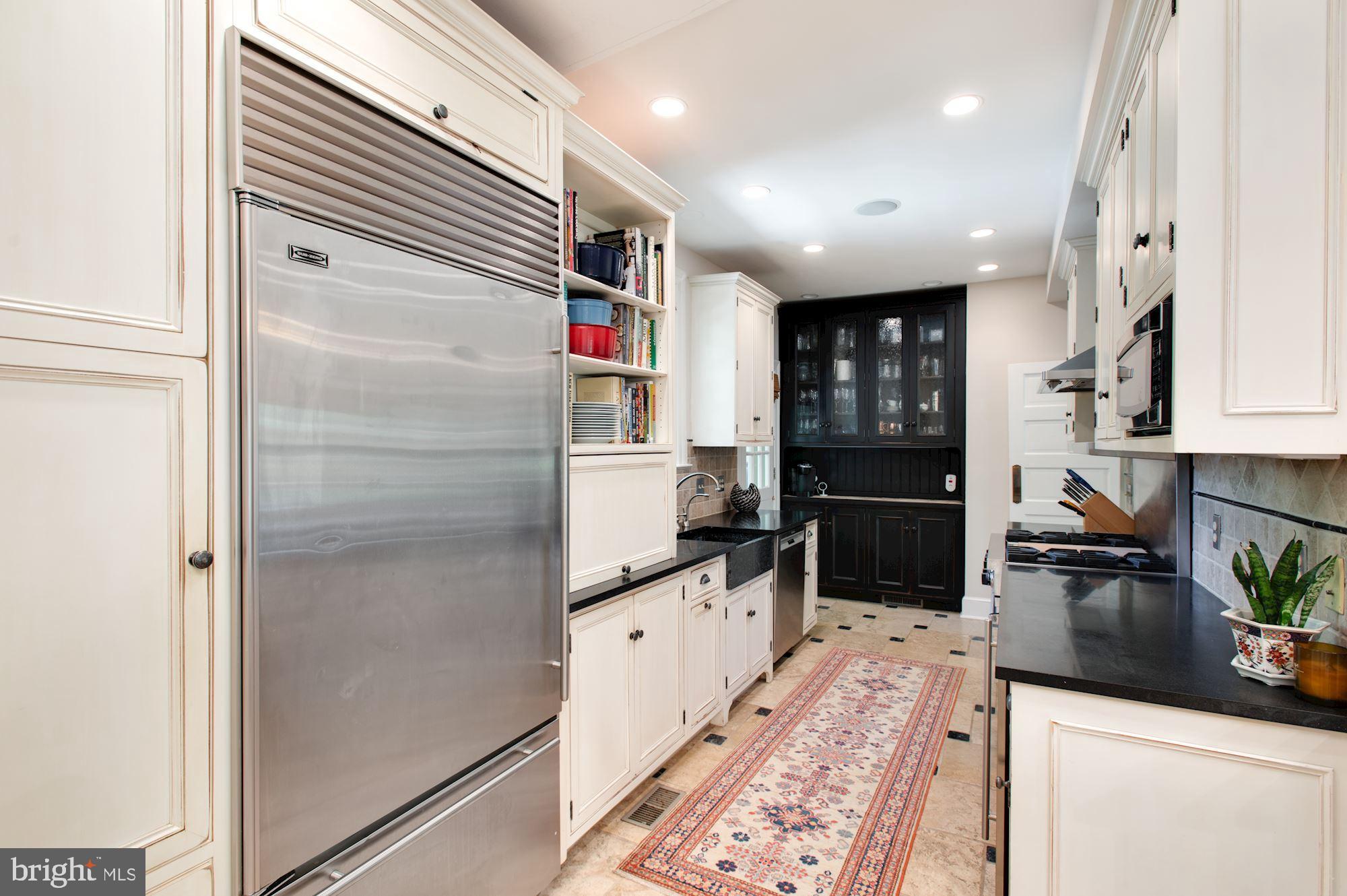 WESLEY HEIGHTS - Residential