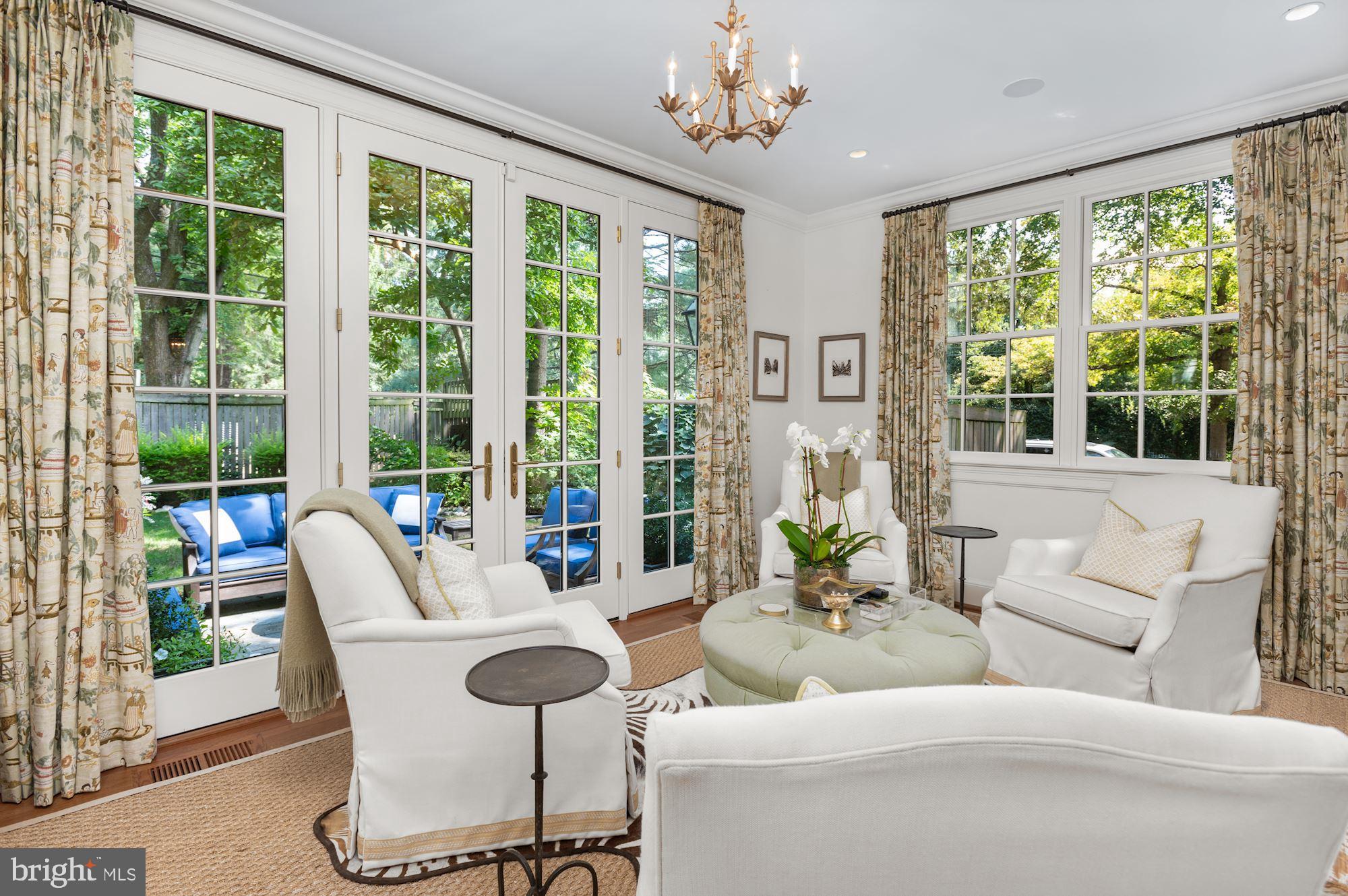WESLEY HEIGHTS - Residential