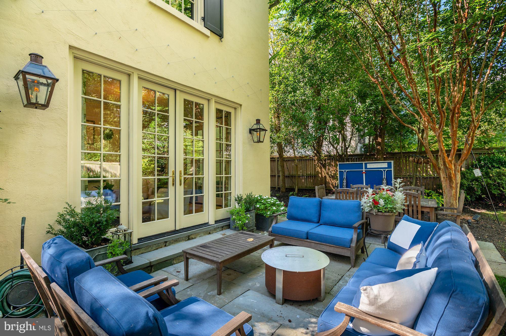 WESLEY HEIGHTS - Residential