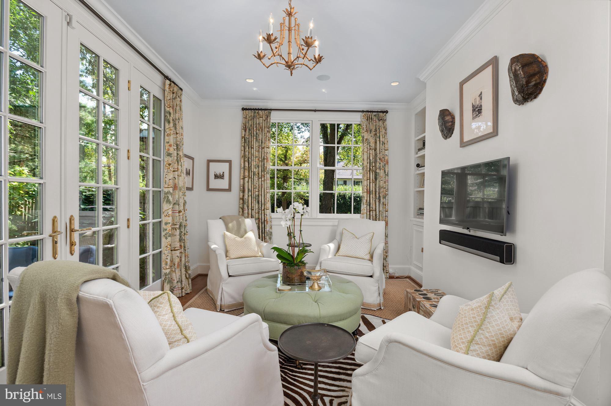 WESLEY HEIGHTS - Residential