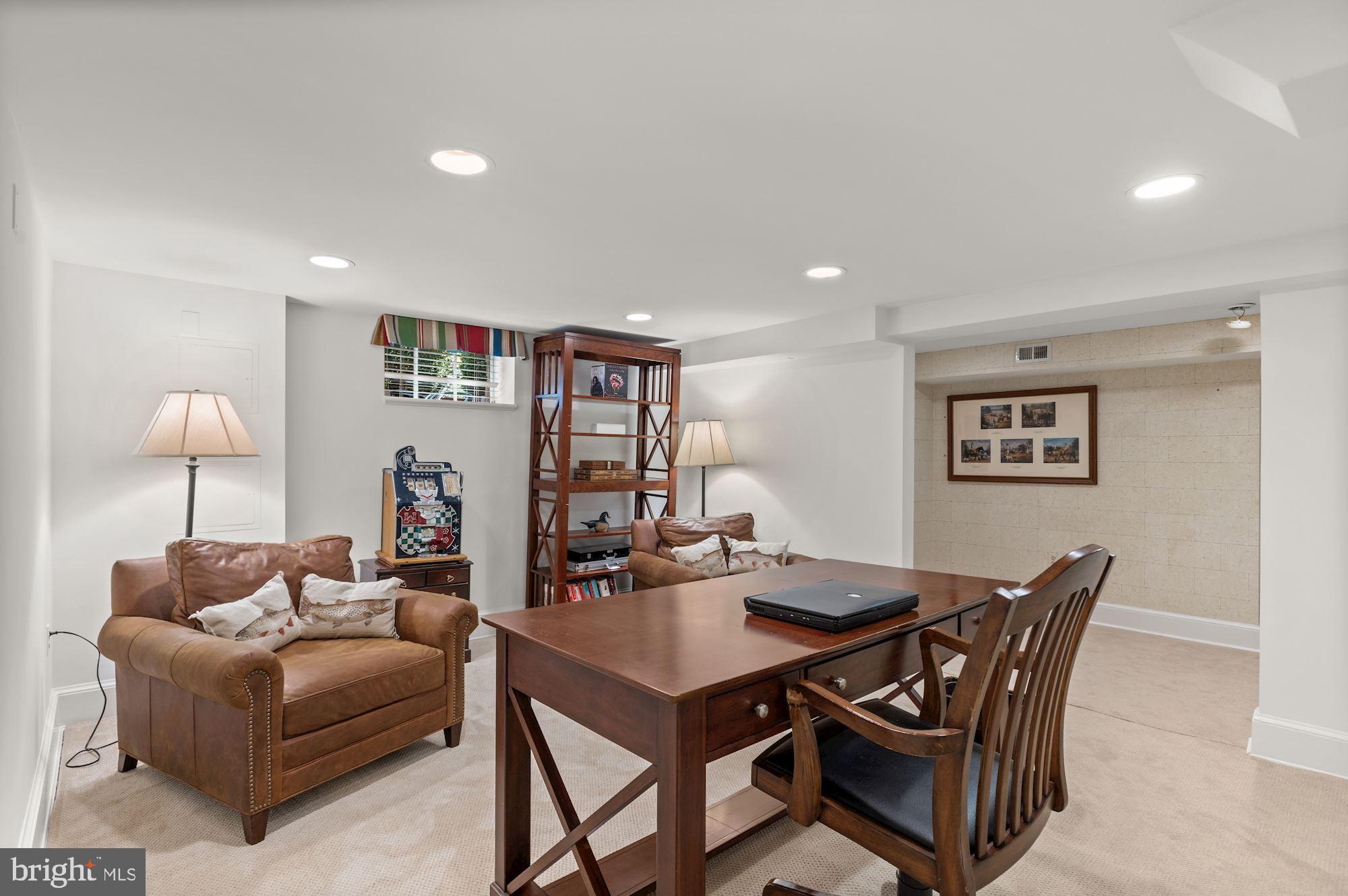 WESLEY HEIGHTS - Residential