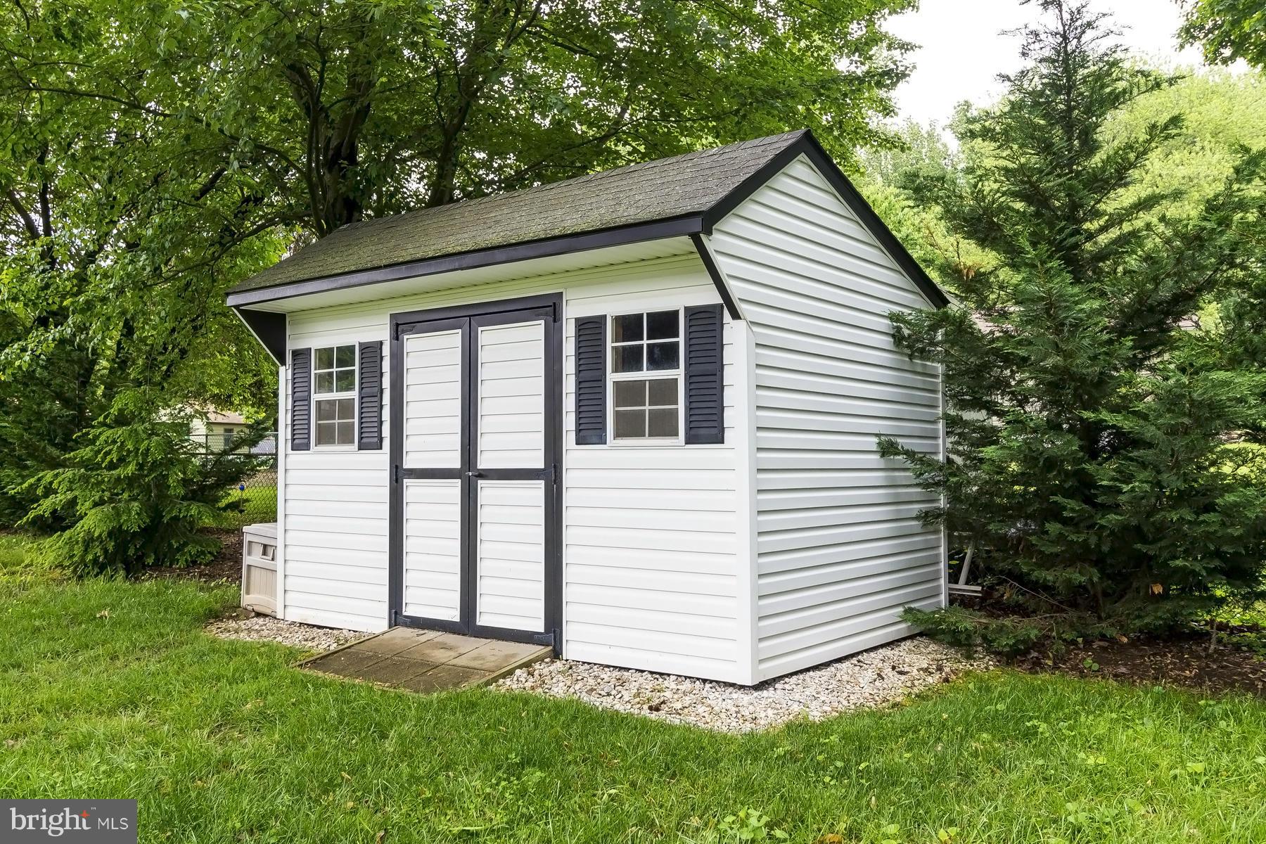 ARUNDEL VIEW - Residential