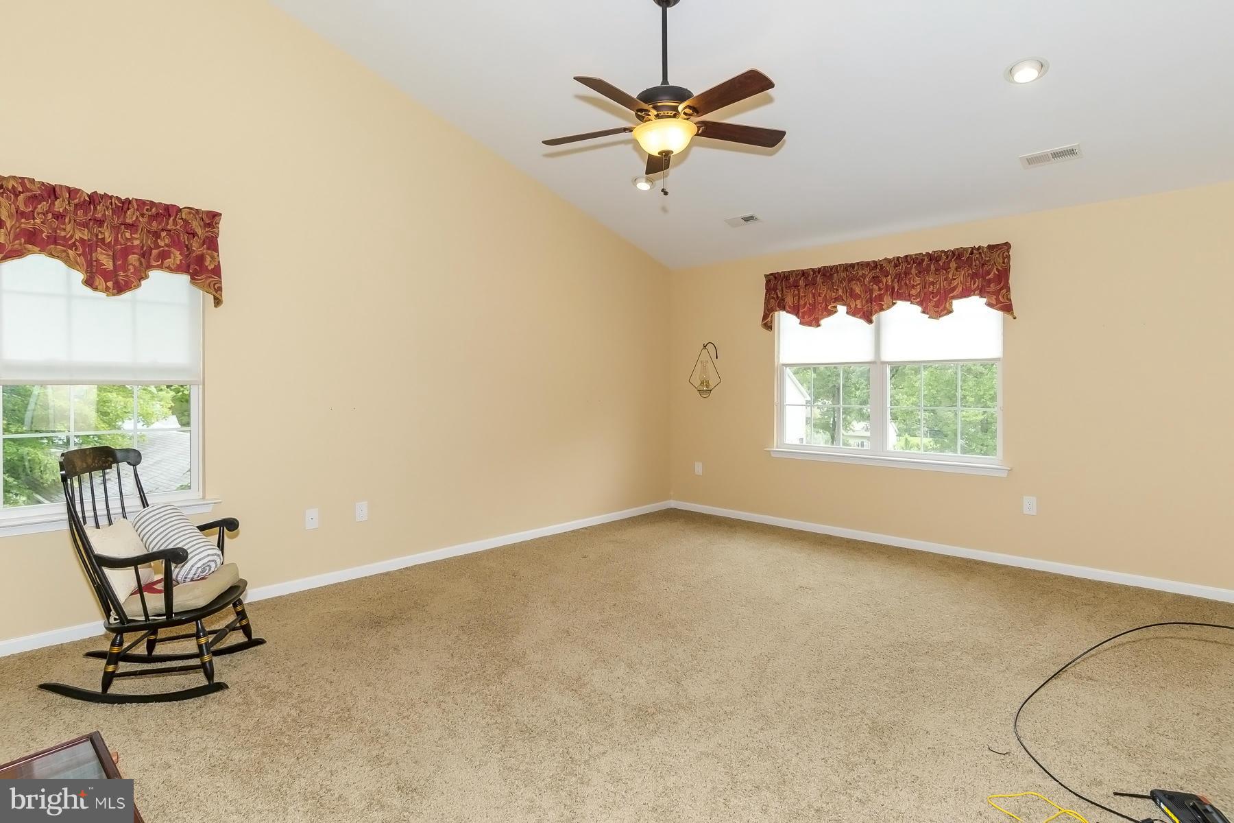 ARUNDEL VIEW - Residential