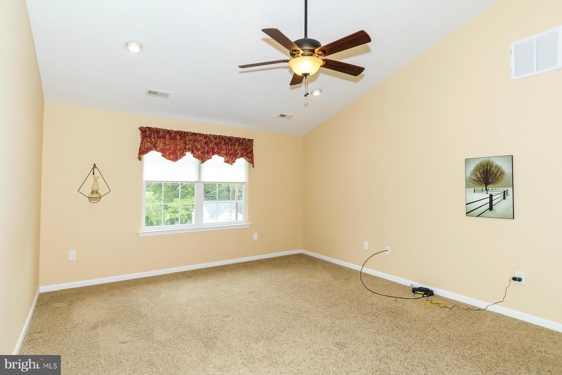 ARUNDEL VIEW - Residential