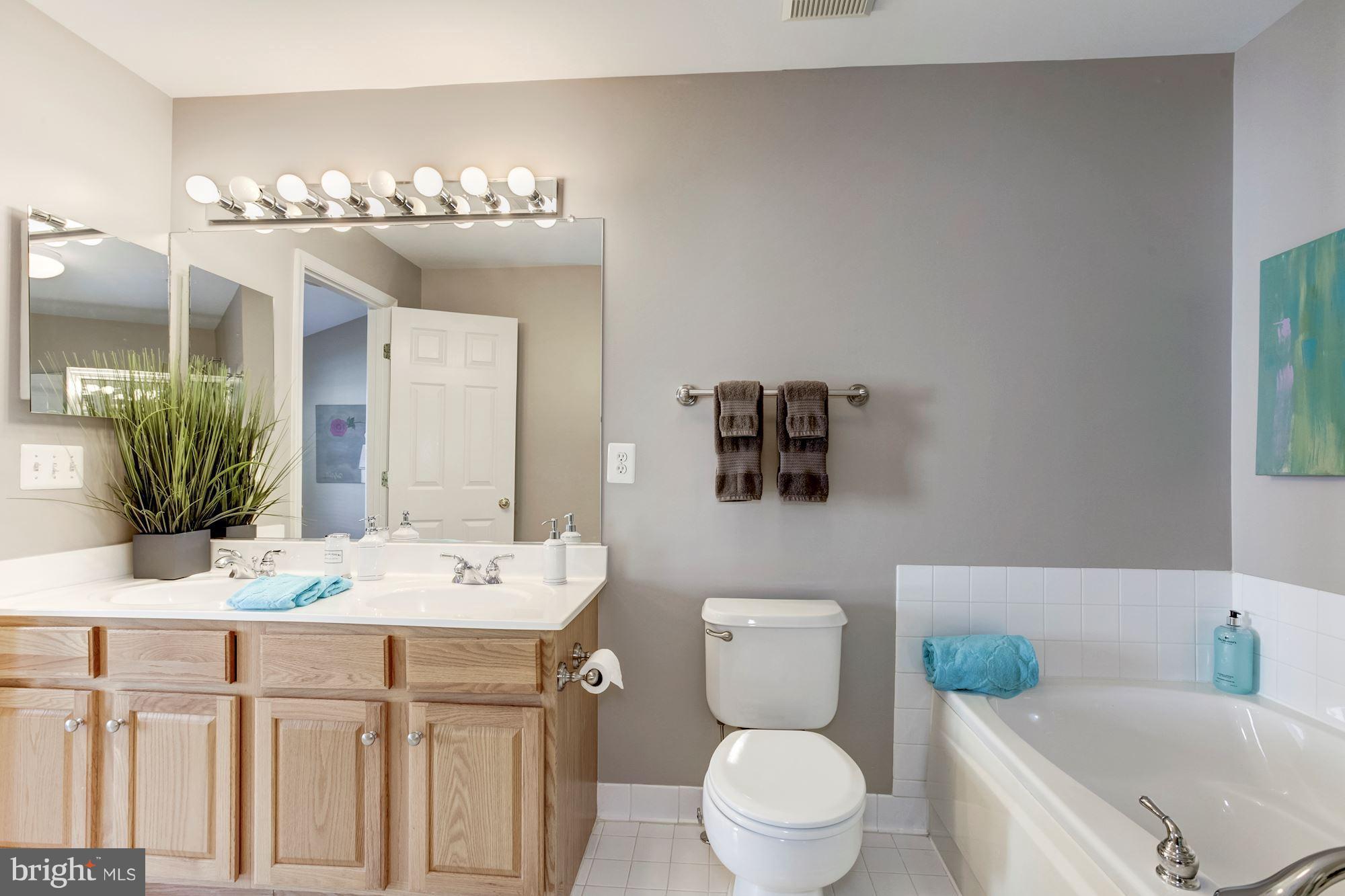 CAMERON STATION - Residential Lease