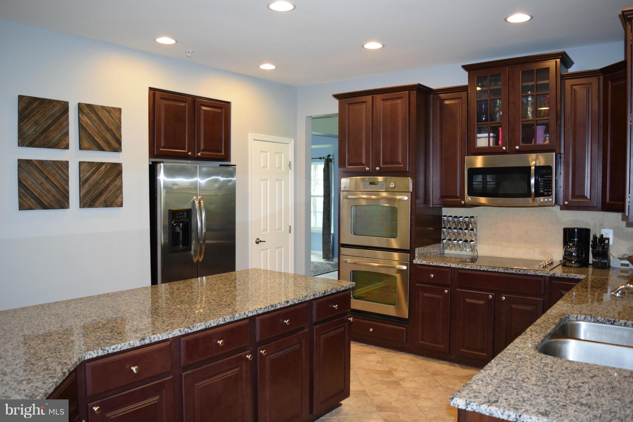 HIGHLAND FARM - Residential