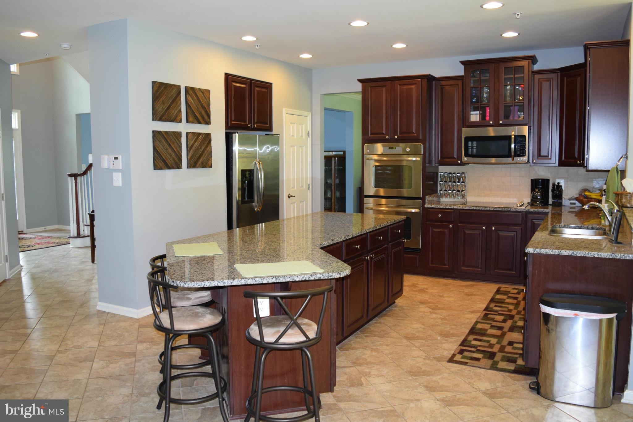 HIGHLAND FARM - Residential