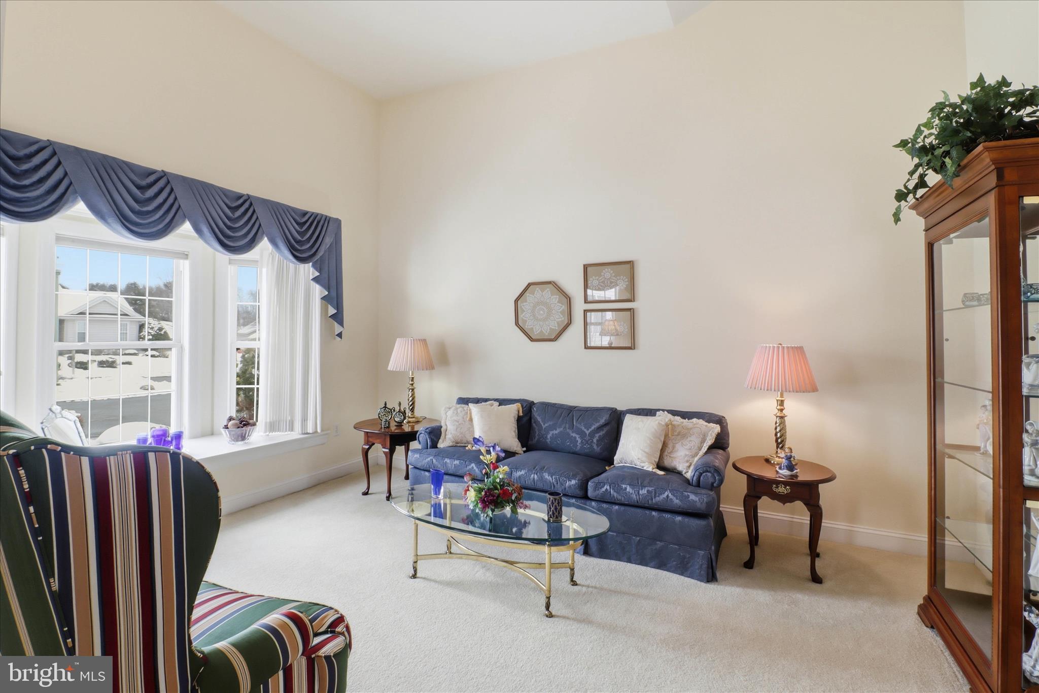 SPRING RIDGE - Residential