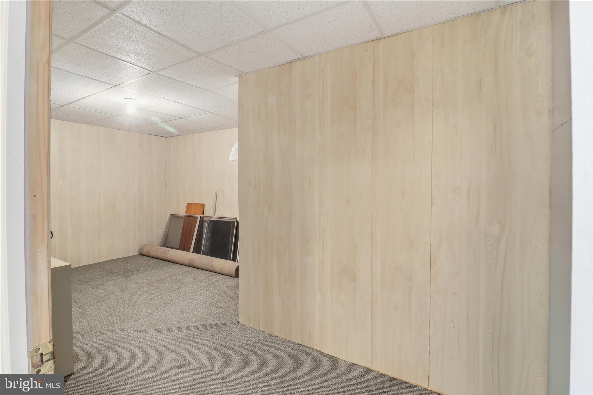 SPRING RIDGE - Residential