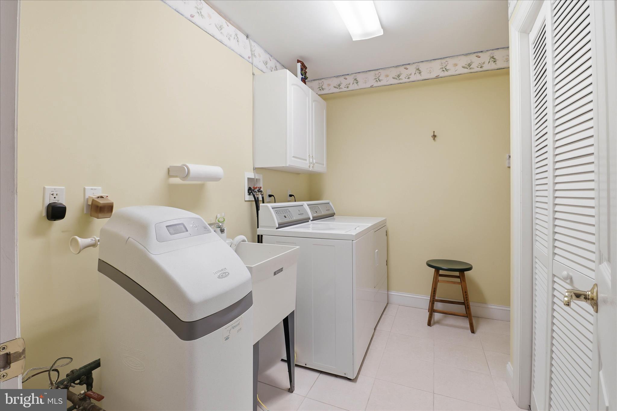 SPRING RIDGE - Residential