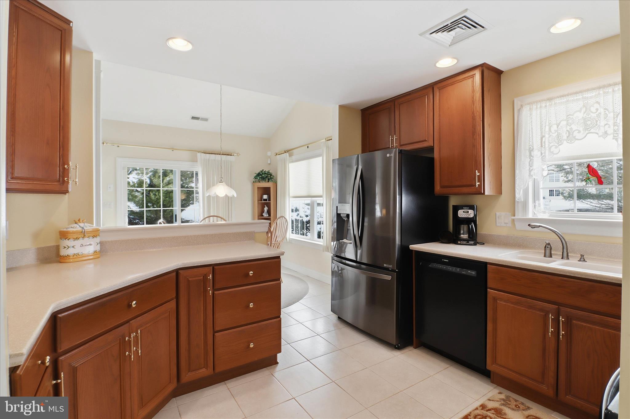 SPRING RIDGE - Residential