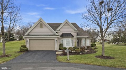 309 CHARLESTON LANE READING PA 19610