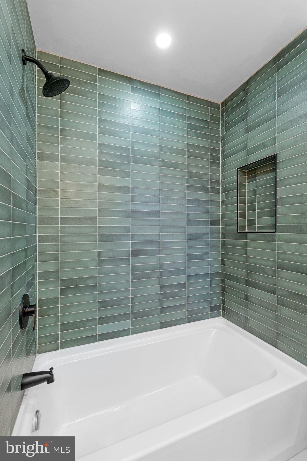 NEWBOLD - Residential