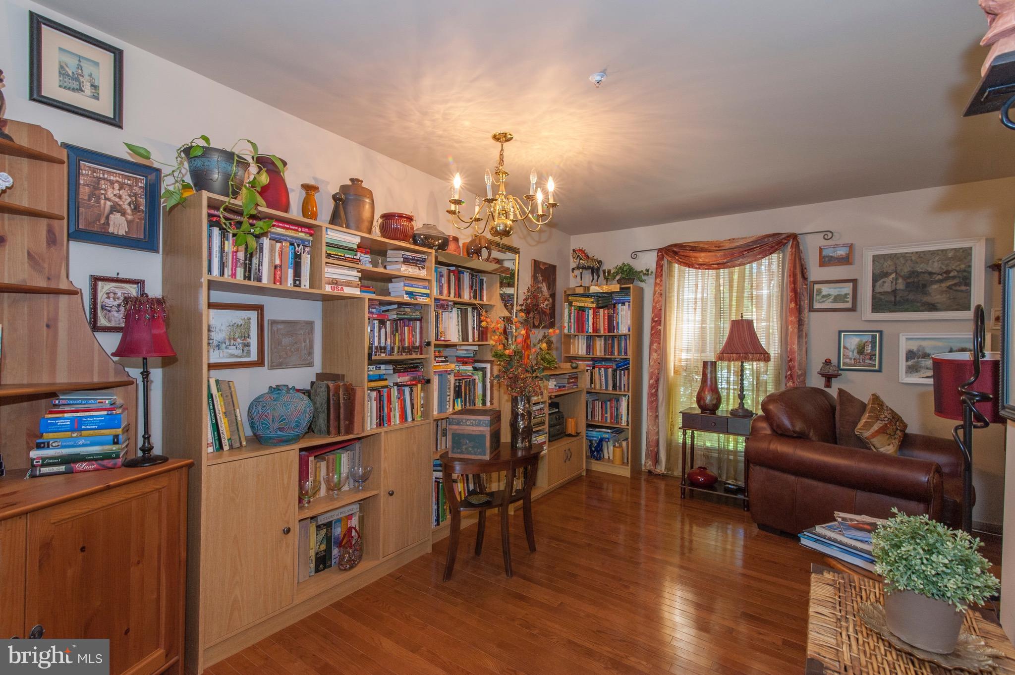 WINTERS RUN MANOR - Residential