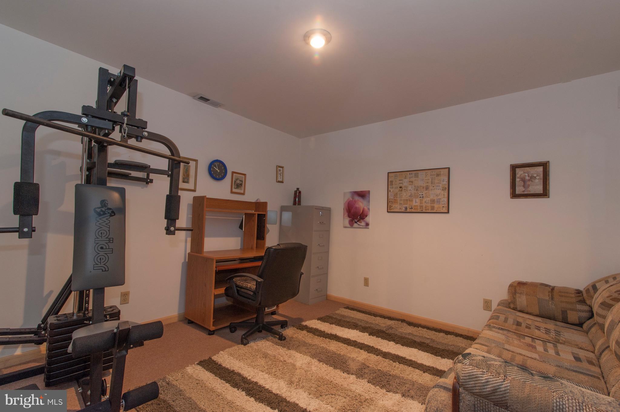 WINTERS RUN MANOR - Residential