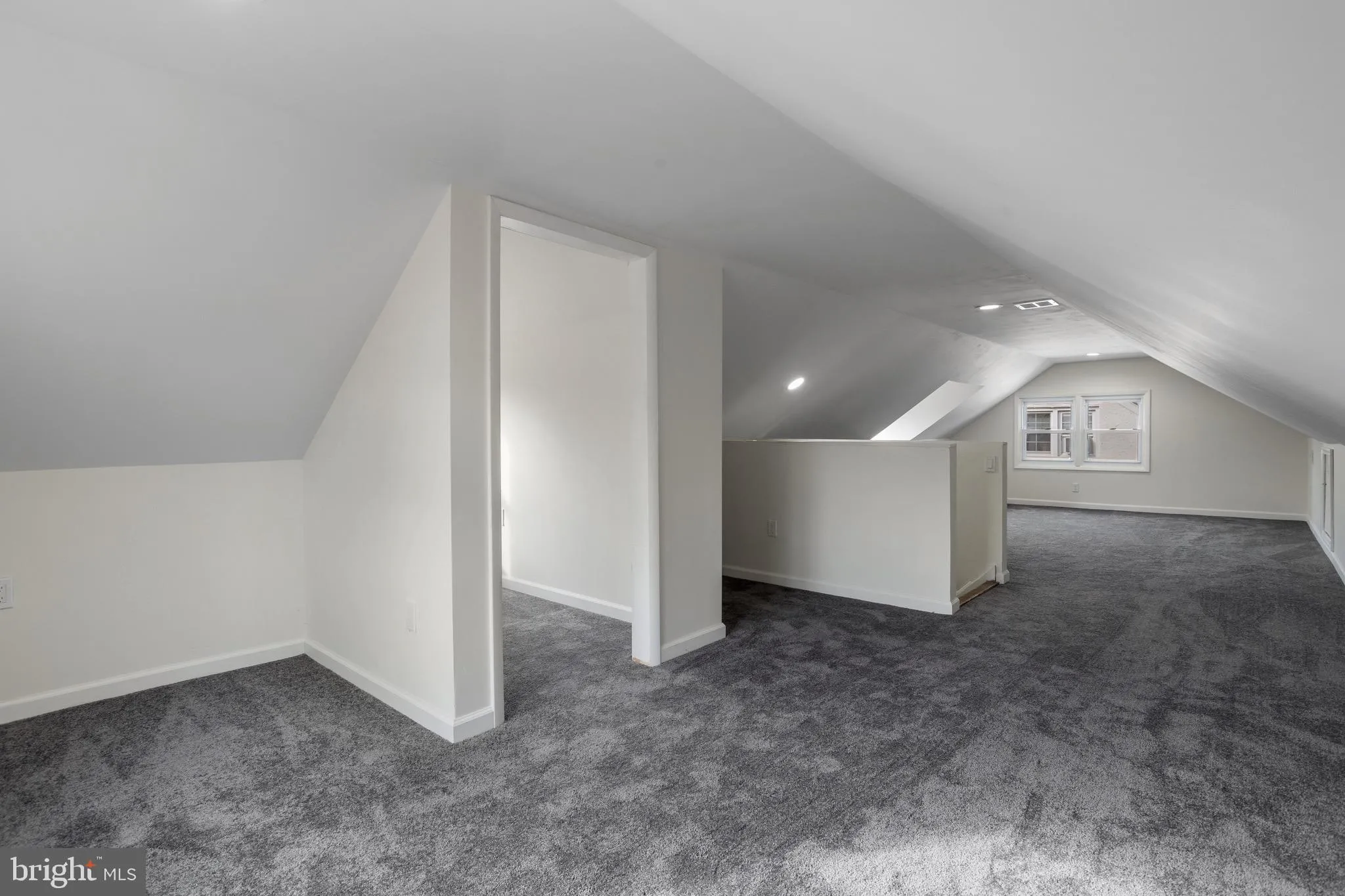 Blackwood, New Jersey 08012, United States, 3 Bedrooms Bedrooms, ,1 BathroomBathrooms,Residential,Pending,23297