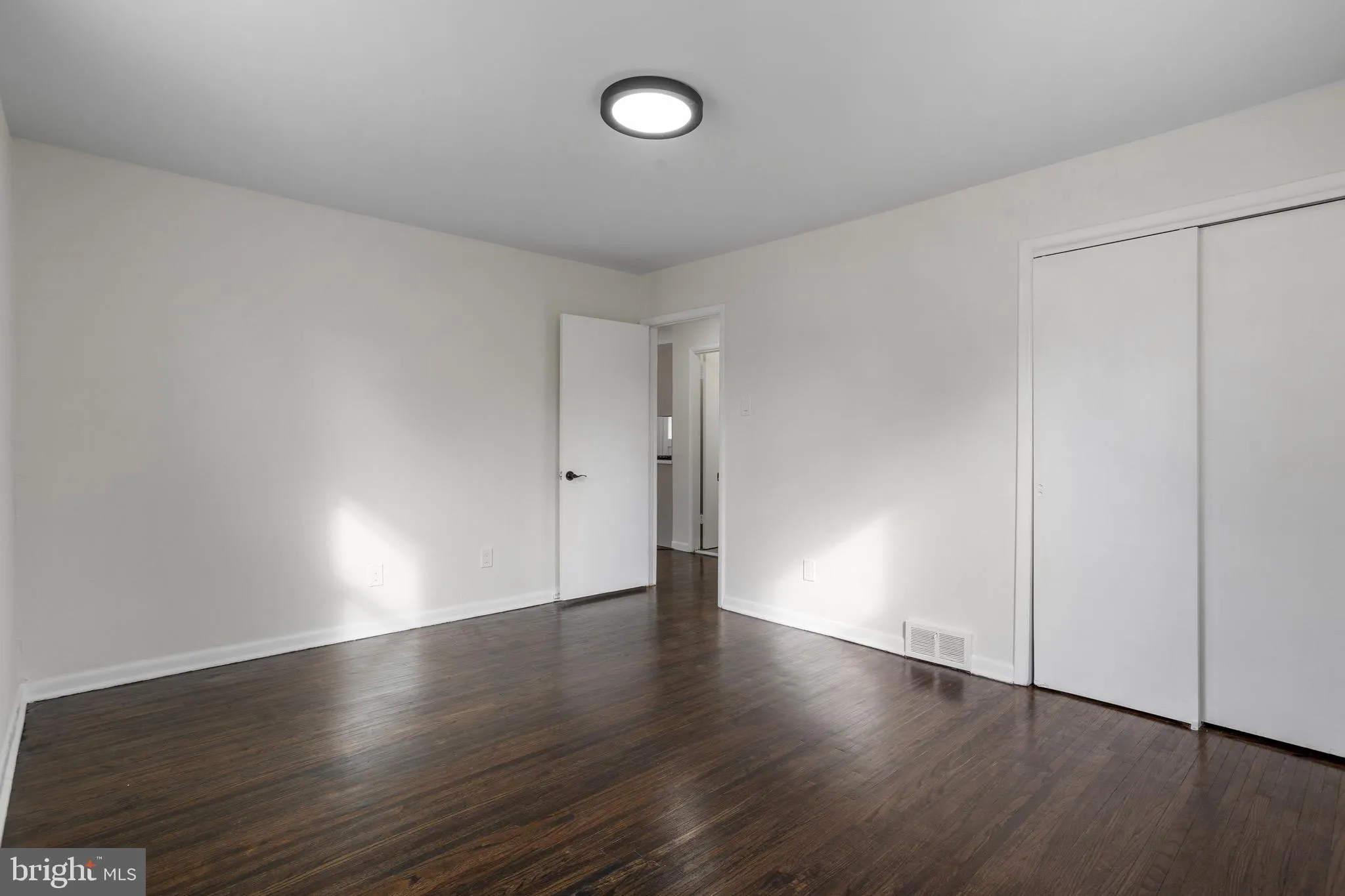 Blackwood, New Jersey 08012, United States, 3 Bedrooms Bedrooms, ,1 BathroomBathrooms,Residential,Pending,23297