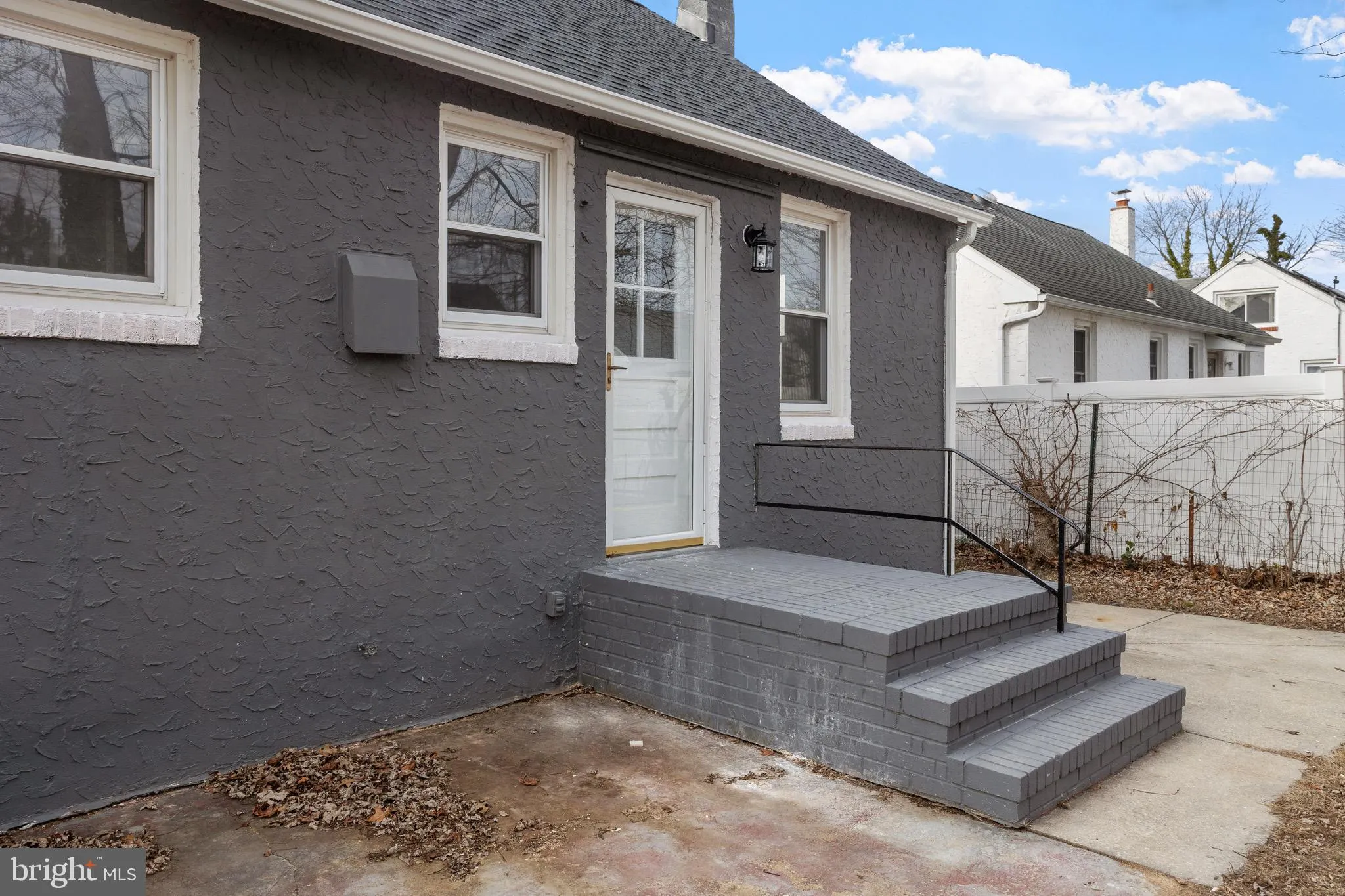 Blackwood, New Jersey 08012, United States, 3 Bedrooms Bedrooms, ,1 BathroomBathrooms,Residential,Pending,23297