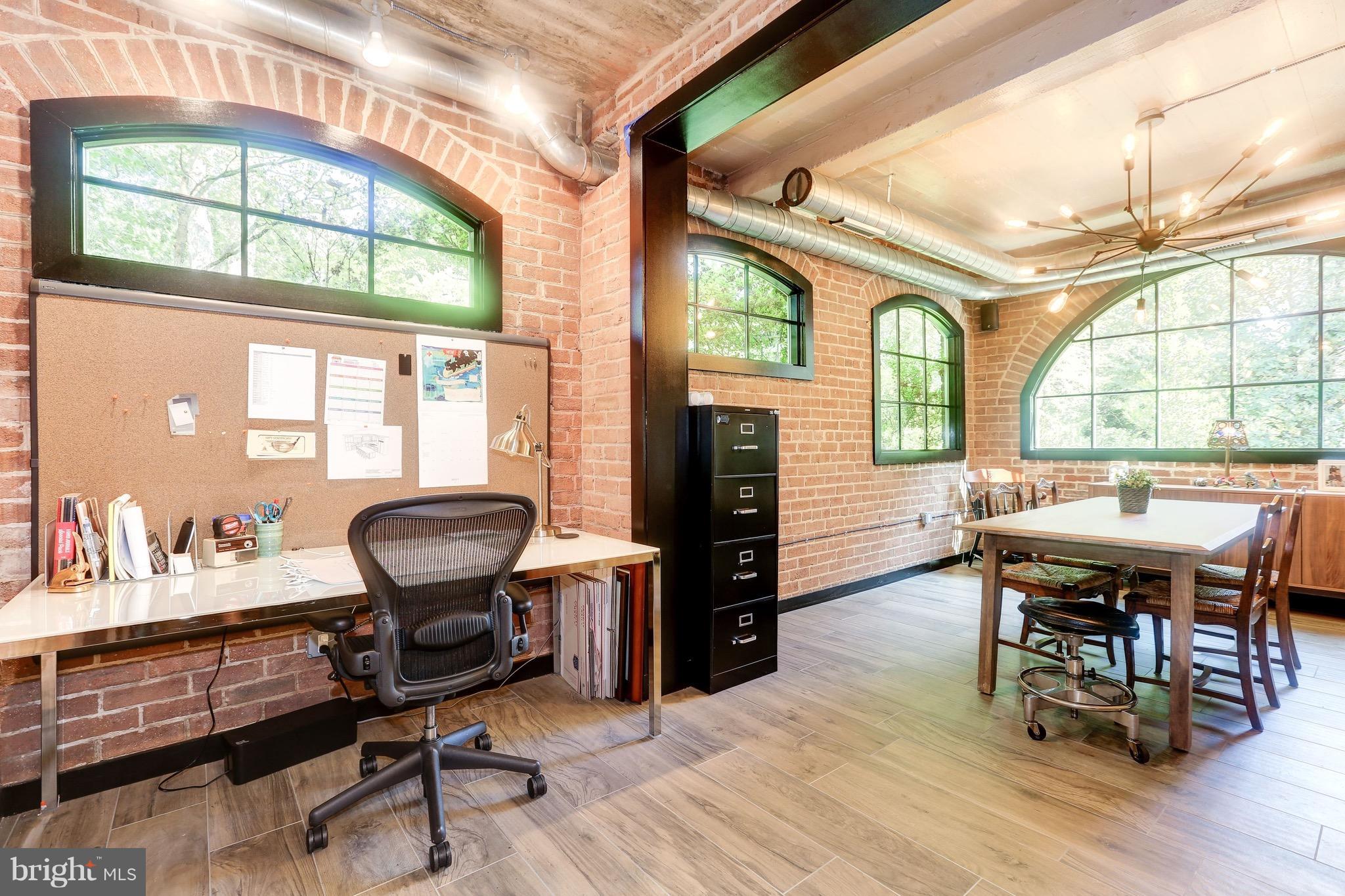 KENWOOD - Residential