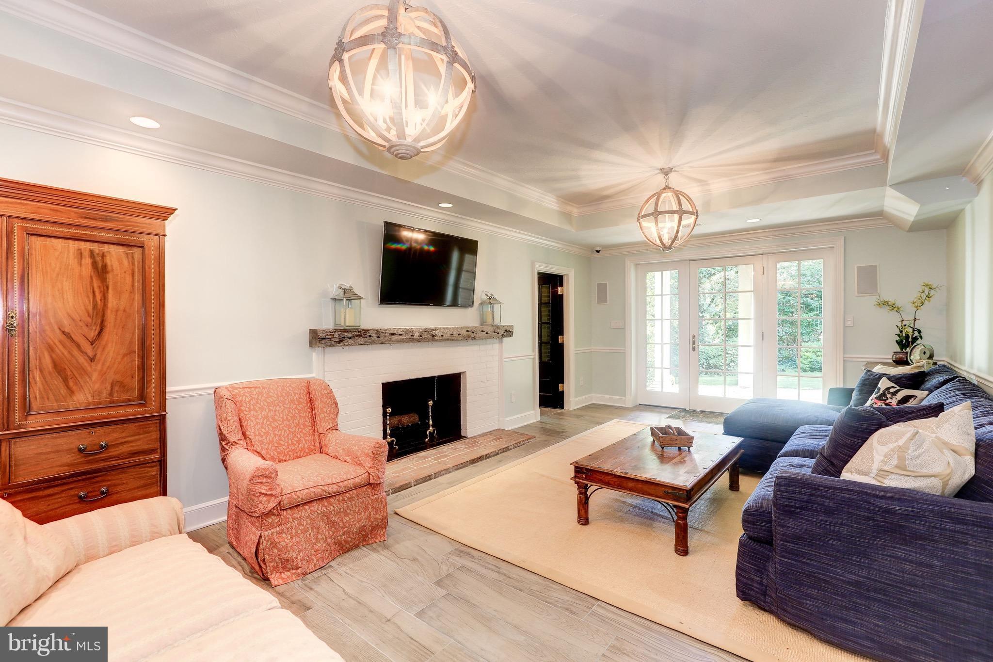 KENWOOD - Residential