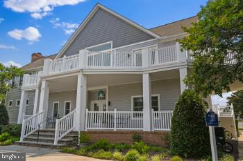 BAYSIDE - Residential