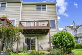 BAYSIDE - Residential