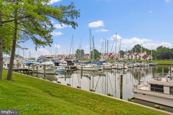 BAYSIDE - Residential